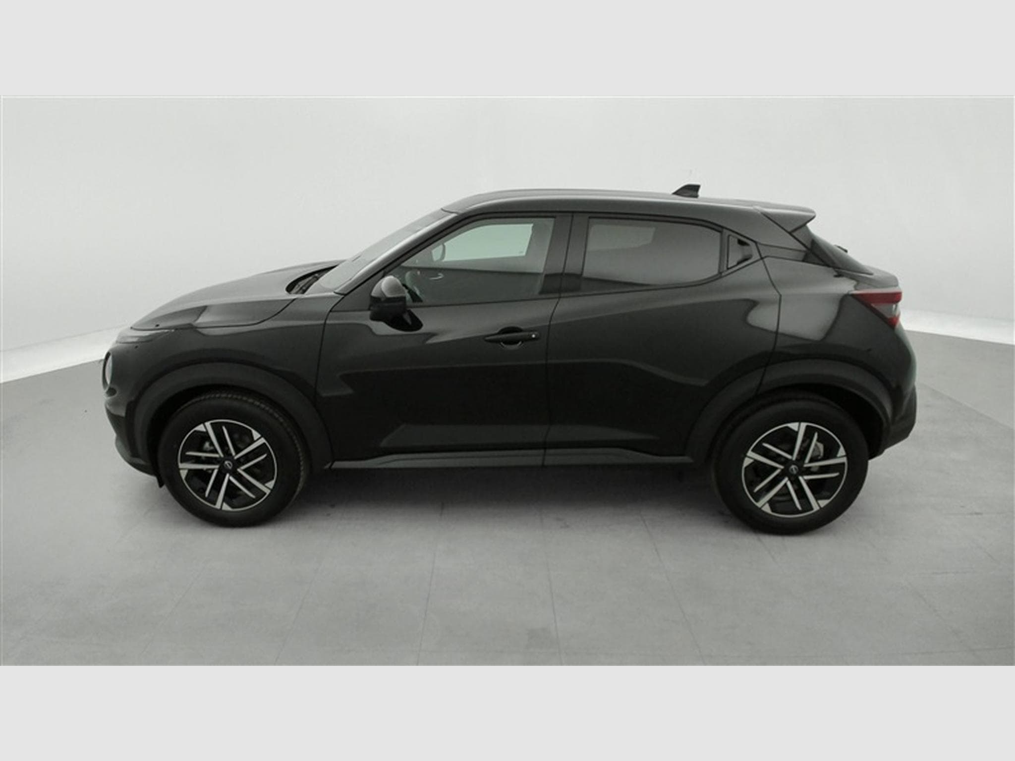 Nissan Juke 1.0 DIG-T 115cv DCT N-Connecta NAVI / CARPLAY / CAMERA (2026) - Foto 3