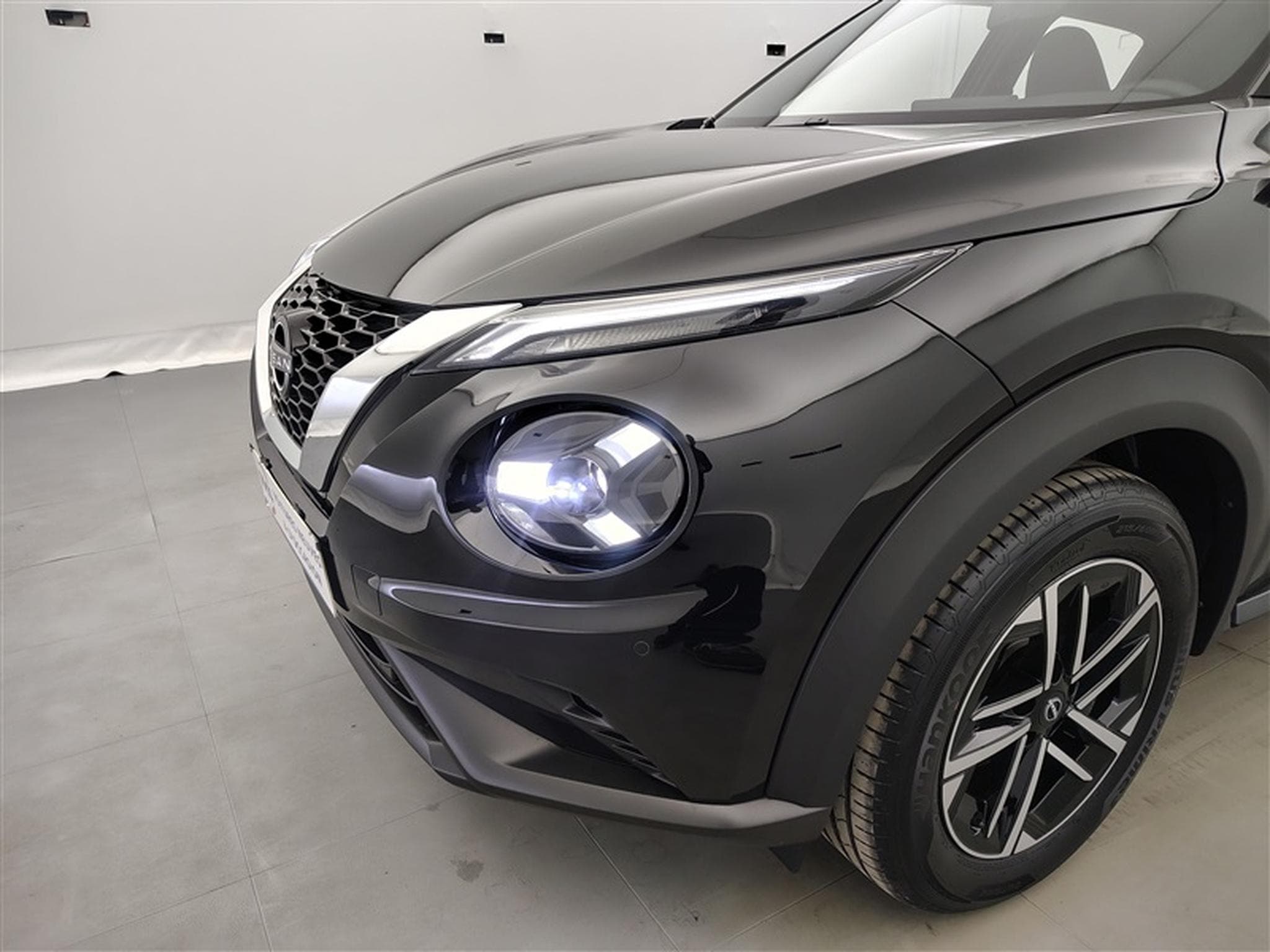 Nissan Juke 1.0 DIG-T 115cv DCT N-Connecta NAVI / CARPLAY / CAMERA (2026) - Foto 15