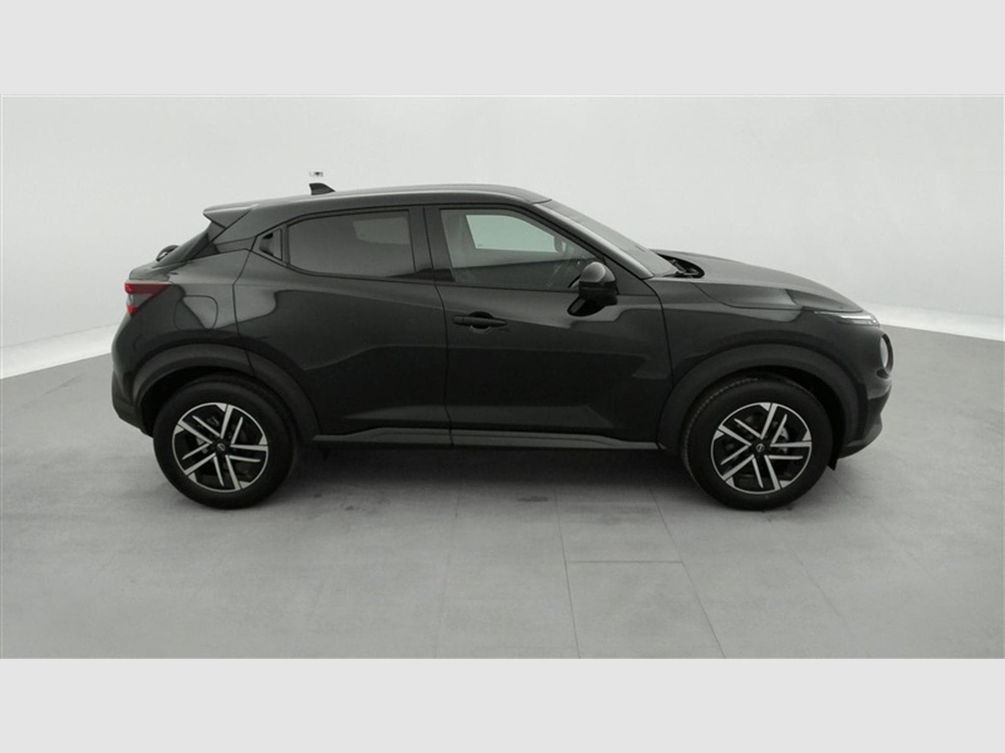 Nissan Juke 1.0 DIG-T 115cv DCT N-Connecta NAVI / CARPLAY / CAMERA (2026) - Foto 24