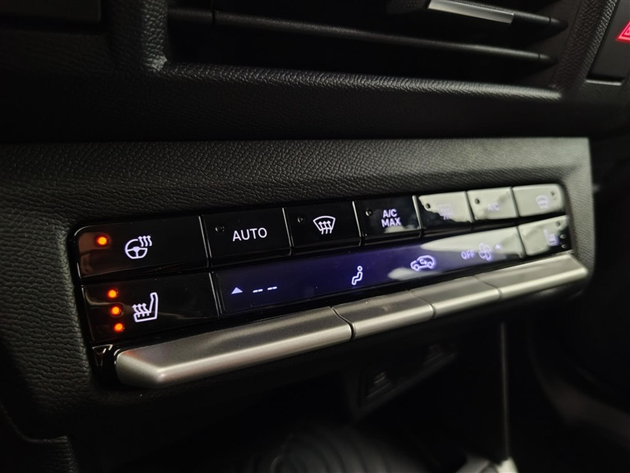 Opel Frontera 1.2 Turbo 145cv AT8 GS NAVI / FULL LED / CAMERA / JA 17 (2026) - Photo 18
