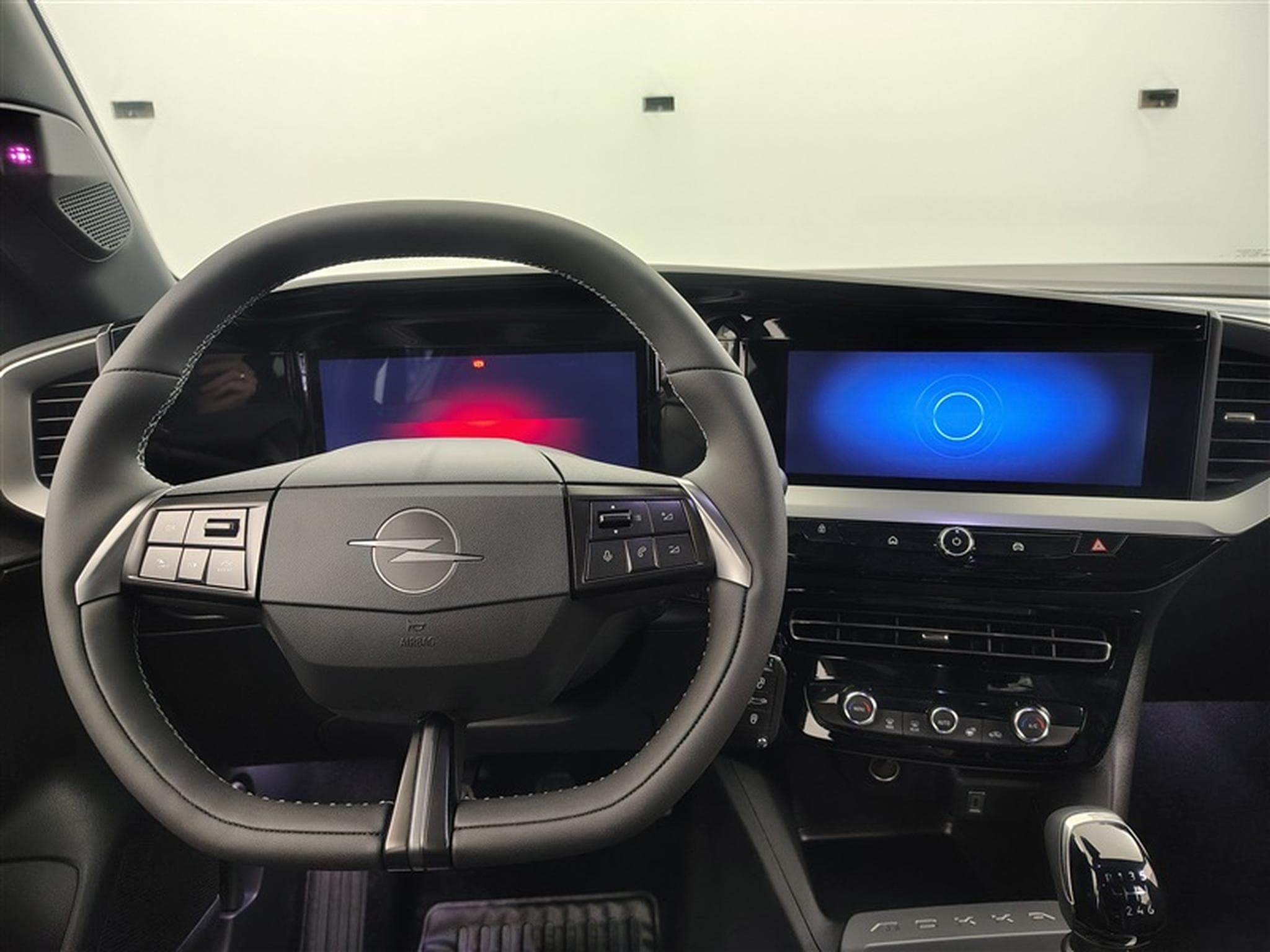 Opel Mokka 1.2 Turbo 130Cv GS CARPLAY / CAMERA / FULL LED / ALU (2026) - Photo 8