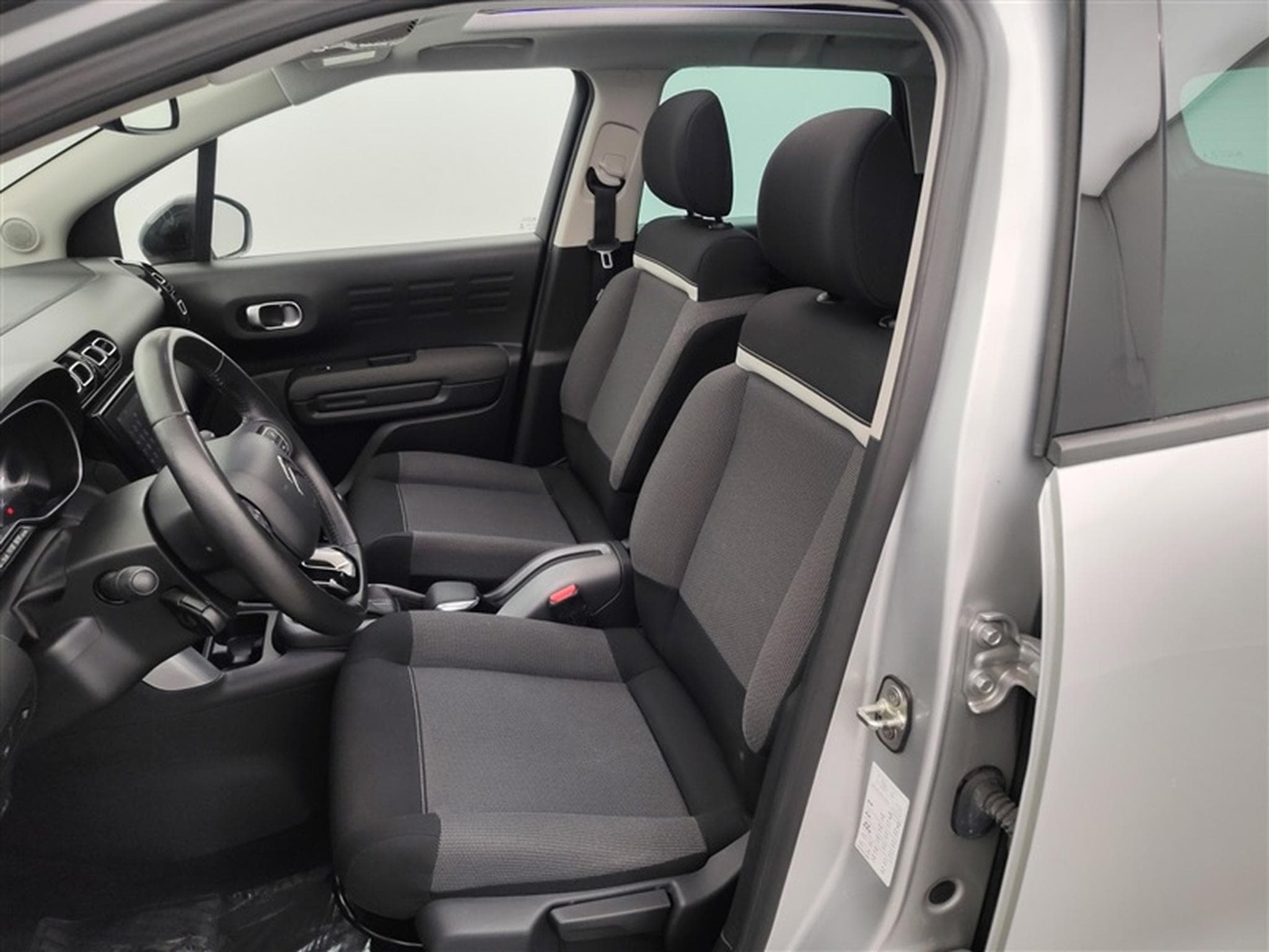 Citroen C3 Aircross 1.2 PureTech Feel S&S (2019) - Photo 7