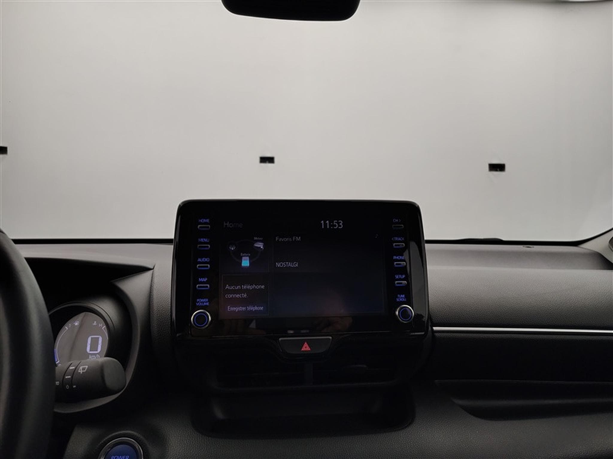 Toyota Yaris 1.5i VVT-i Hybrid Y-conic E-CVT *NAVI/CAMERA/JA* (2022) - Photo 11