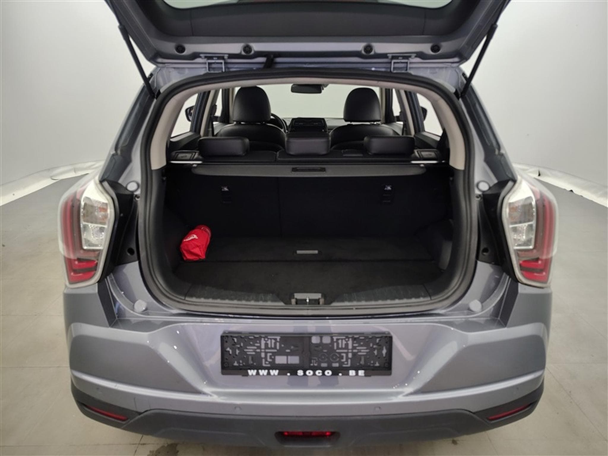 SsangYong Tivoli 1.5 T-GDI 163cv AUTOM. Quartz NAVI / CUIR / CAMERA / JA 18" (2022) - Foto 14