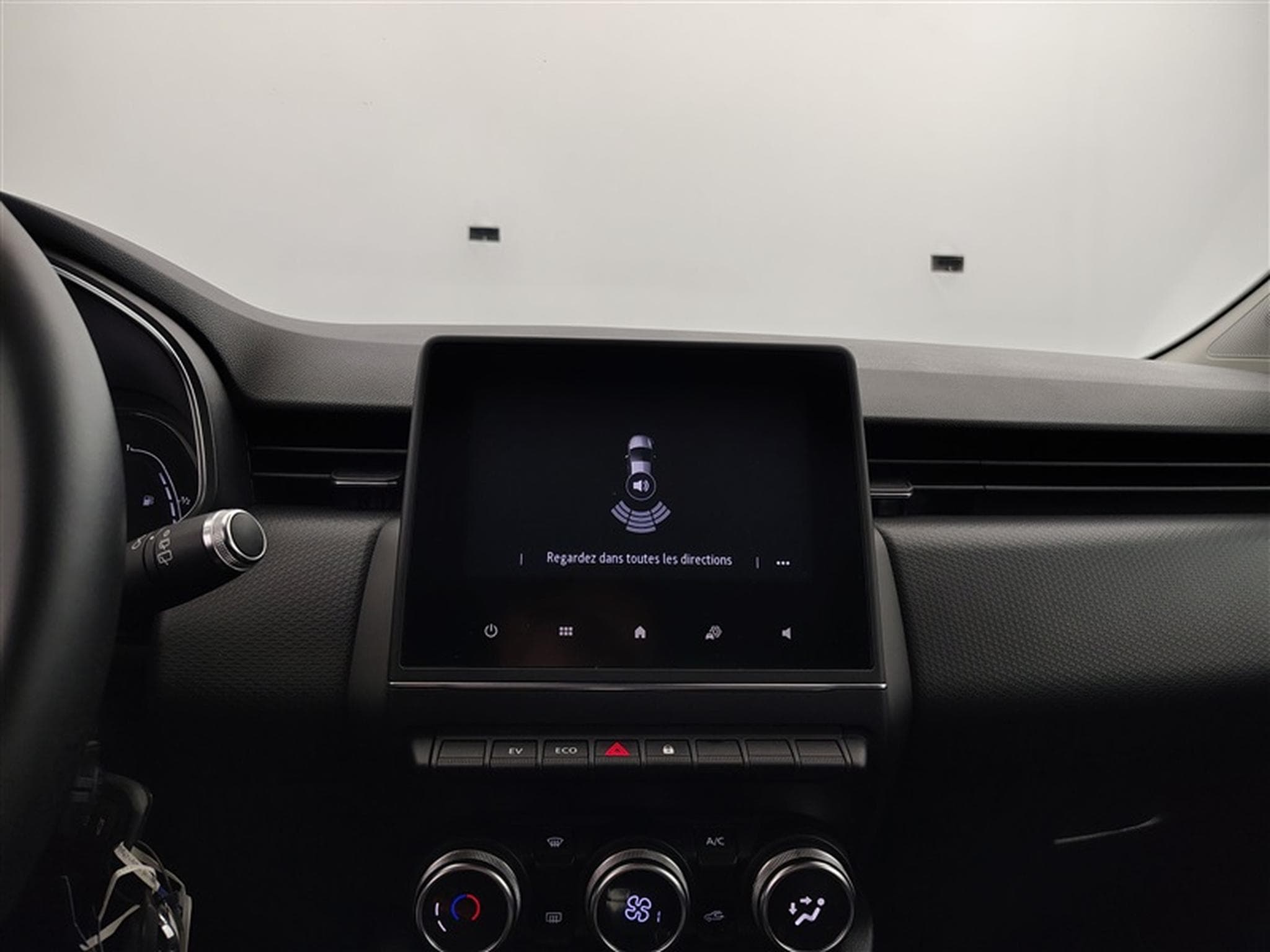 Renault Clio 1.6 E-Tech X-Tronic CARPLAY / PDC / FULL LED (2021) - Foto 18