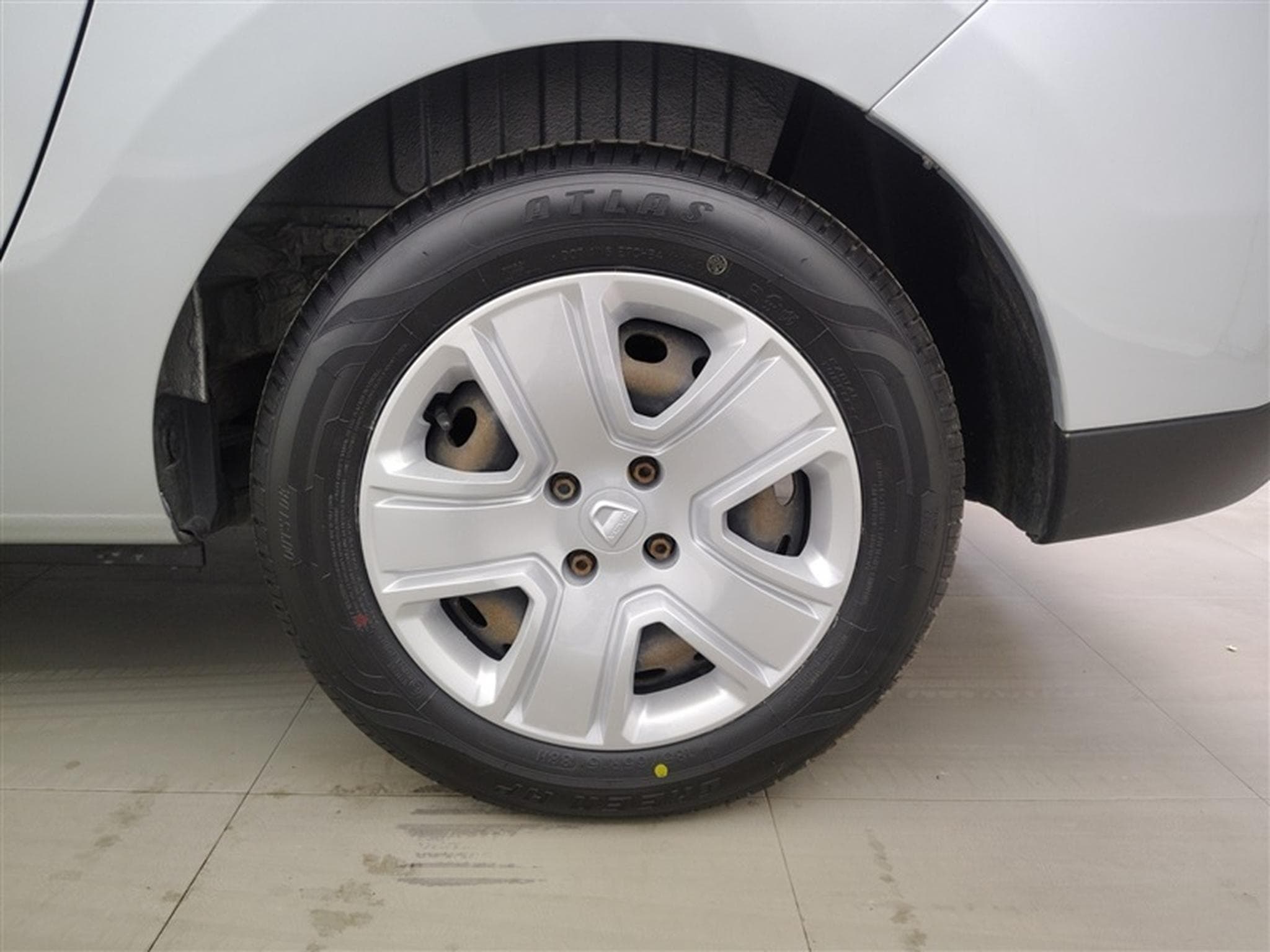 Dacia Lodgy 1.5 Blue dCi 115Cv 7PL CLIM / PDC (2021) - Foto 6