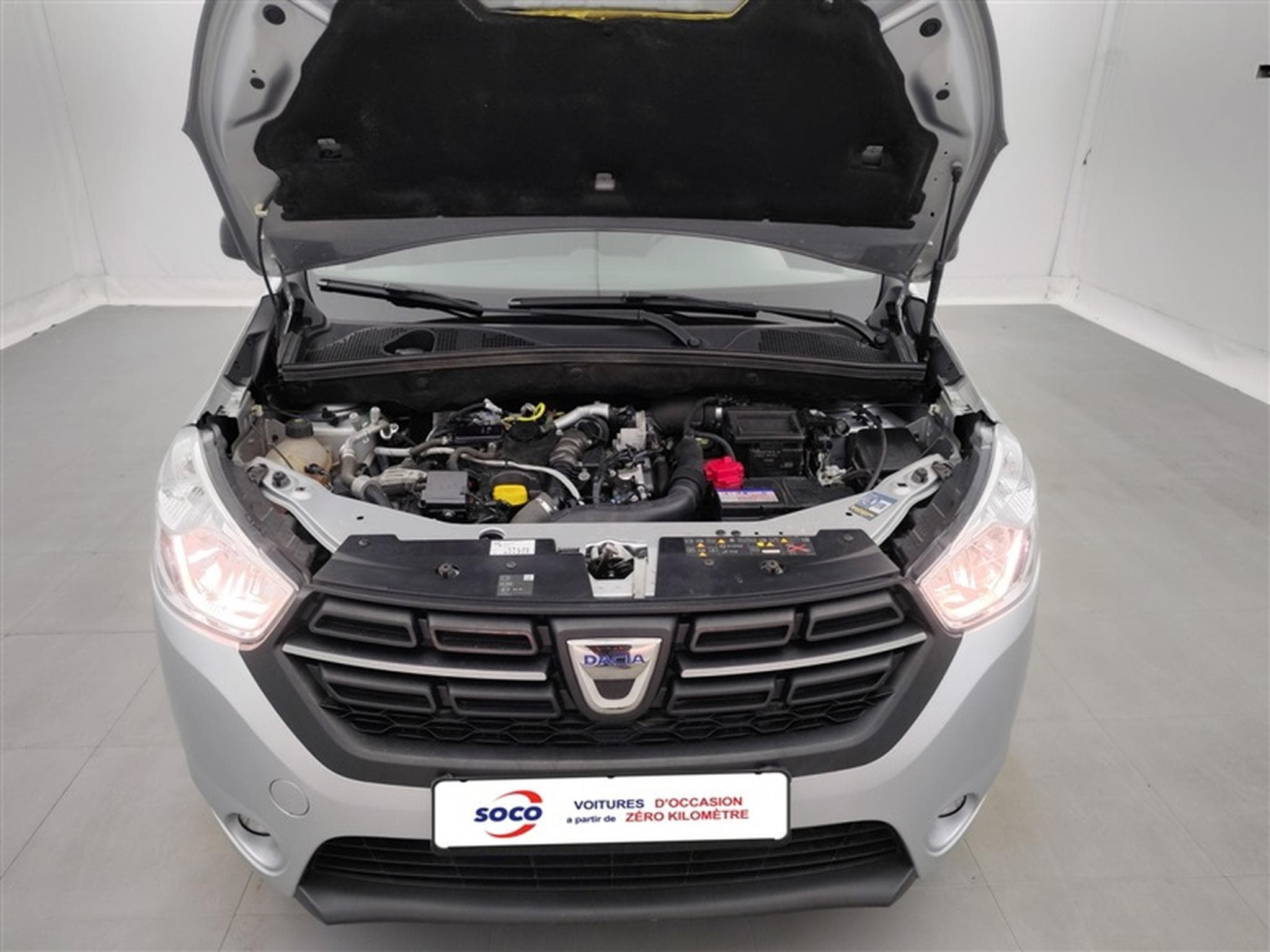 Dacia Lodgy 1.5 Blue dCi 115Cv 7PL CLIM / PDC (2021) - Foto 17