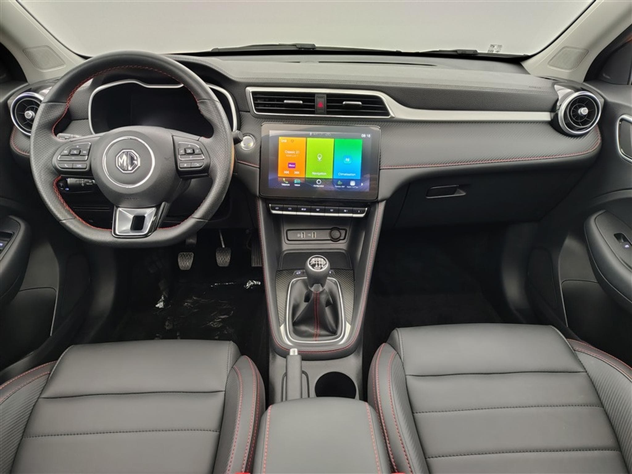 MG ZS 1.0 T-GDi Luxury (2023) - Foto 8