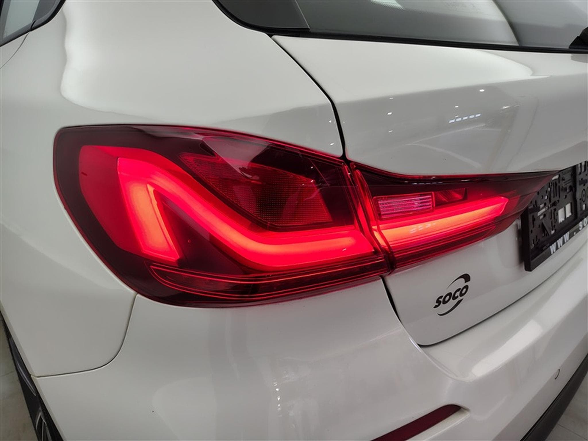 BMW 116 116i Sportline S-CUIR / FULL LED / PDC (2021) - Foto 16