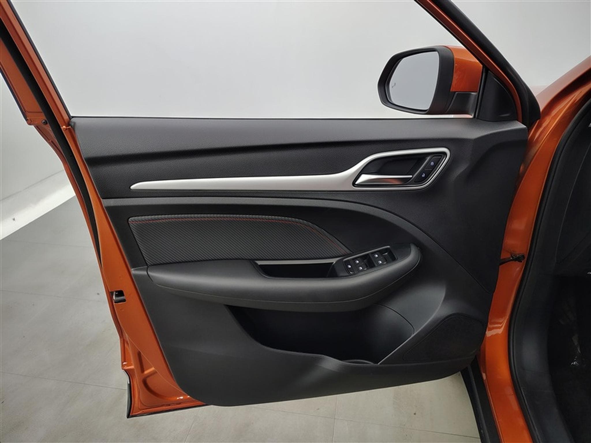 MG ZS 1.0 T-GDi Luxury (2023) - Foto 17