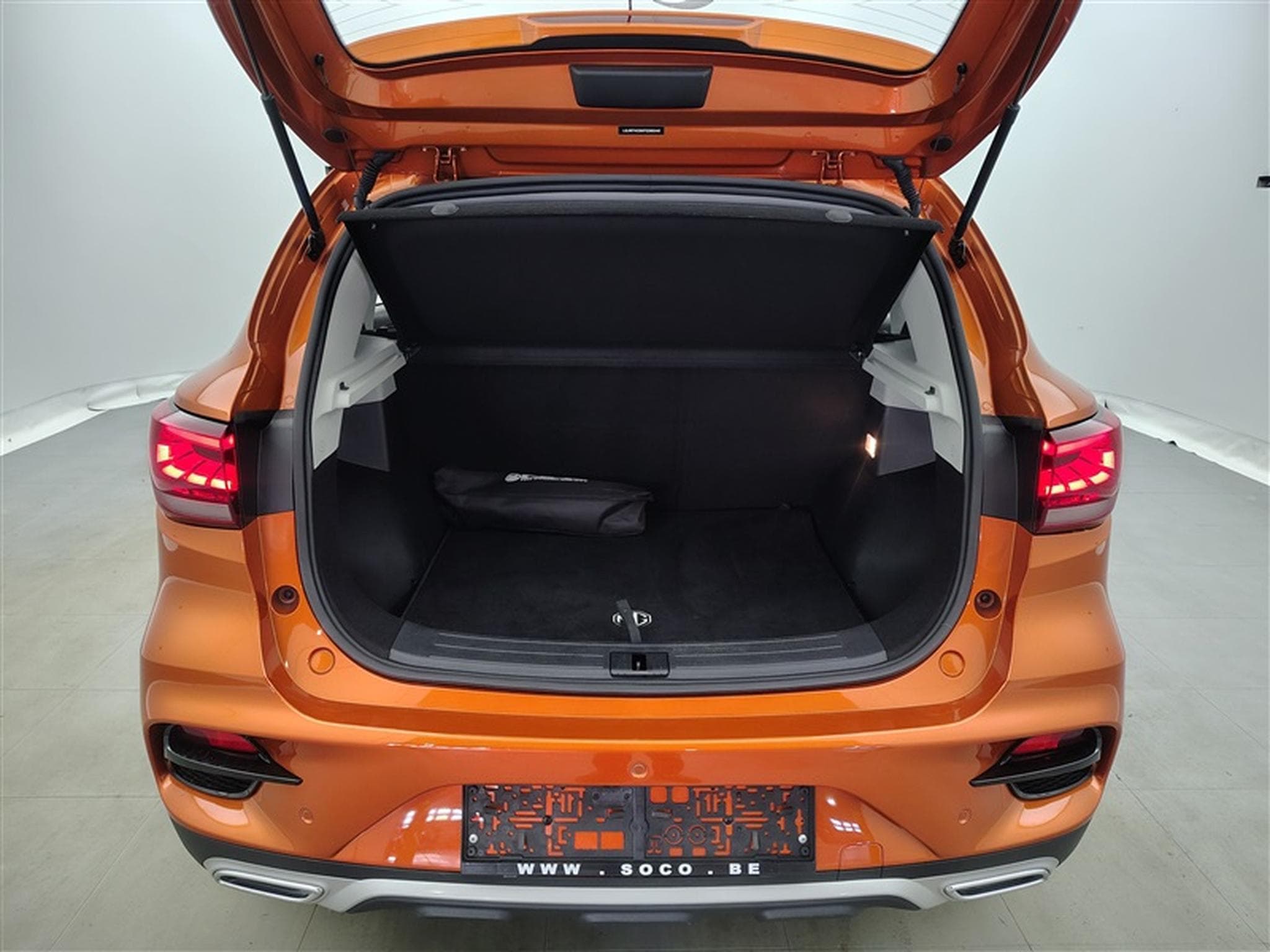 MG ZS 1.0 T-GDi Luxury (2023) - Foto 14