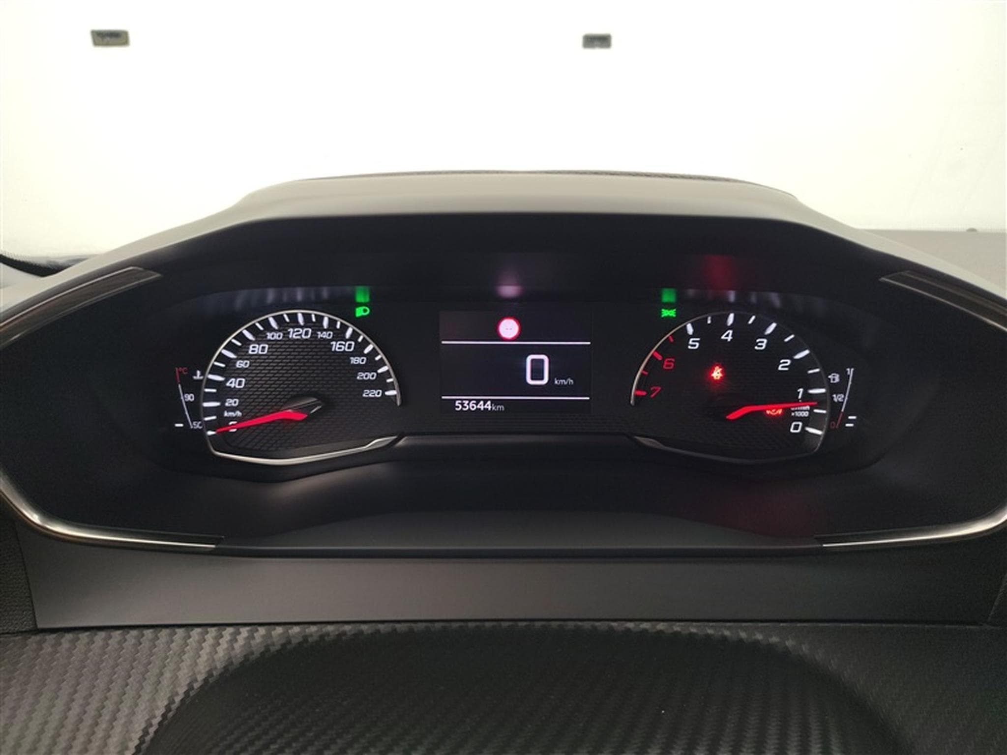 Peugeot 2008 1.2 PureTech 130cv Allure Pack NAVI / FULL LED / CAMERA (2023) - Foto 10