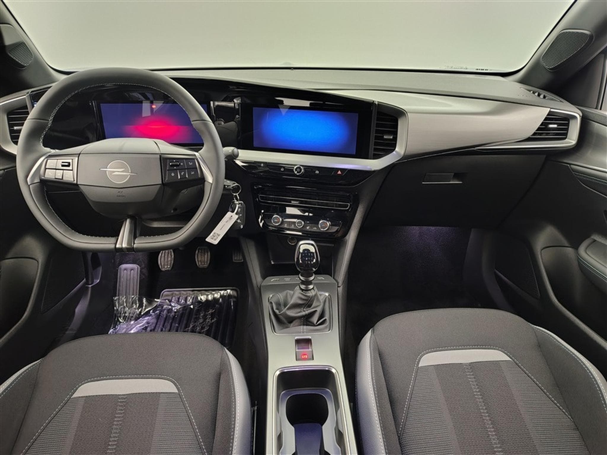 Opel Mokka 1.2 Turbo 130Cv GS CARPLAY / CAMERA / FULL LED / ALU (2026) - Foto 8