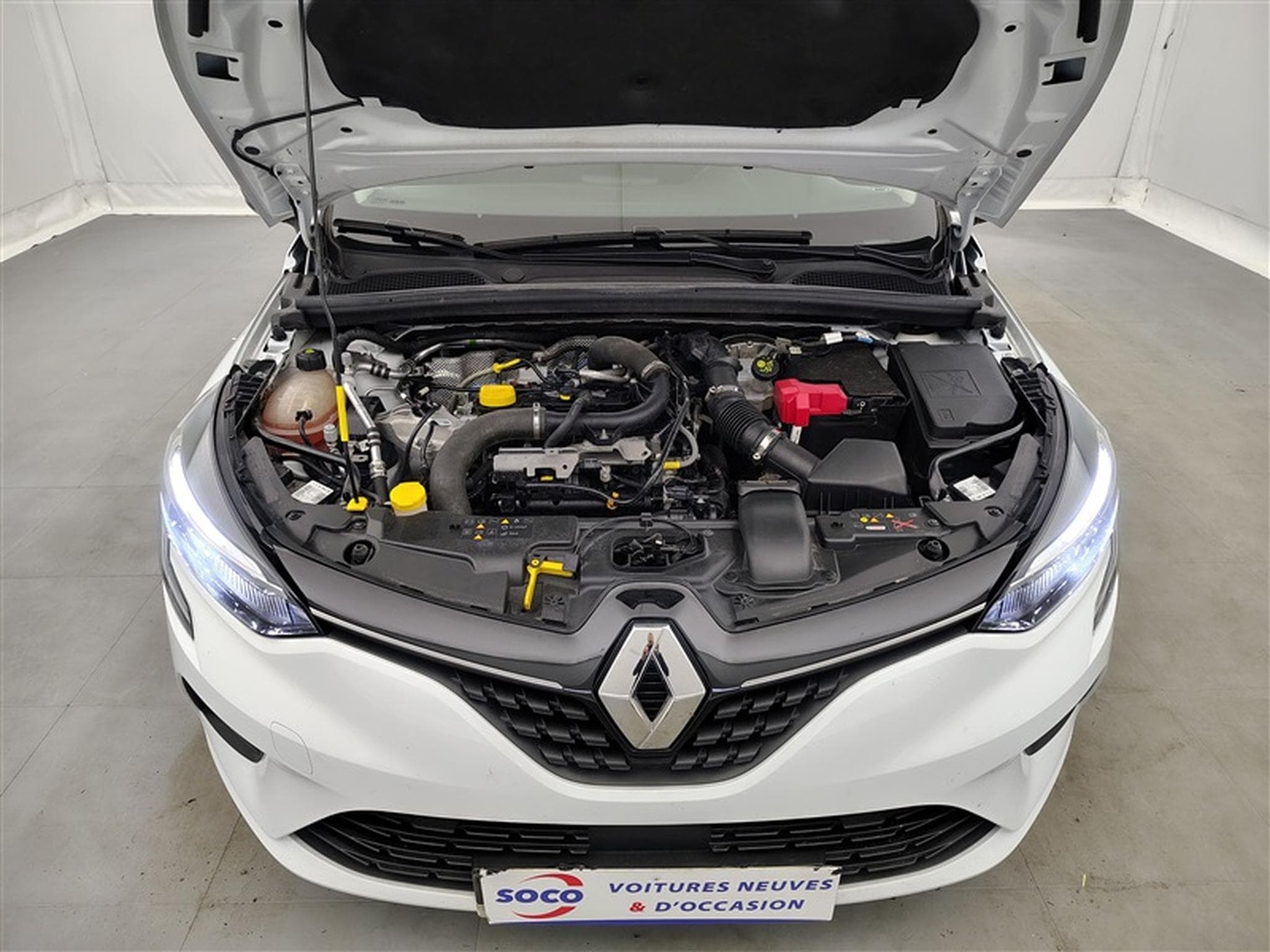 Renault Clio 1.0 TCe 90cv Evolution CARPLAY / FULL LED (2023) - Foto 17