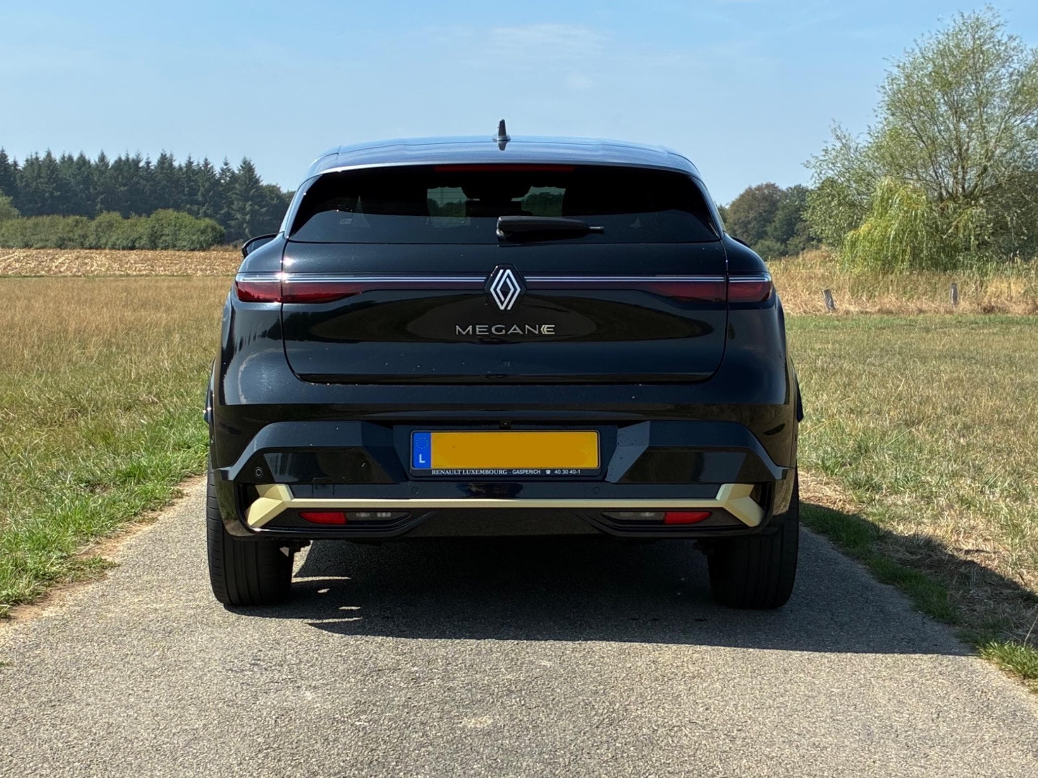 Renault Megane E-TECH EV60 iconic (2022) - Photo 3