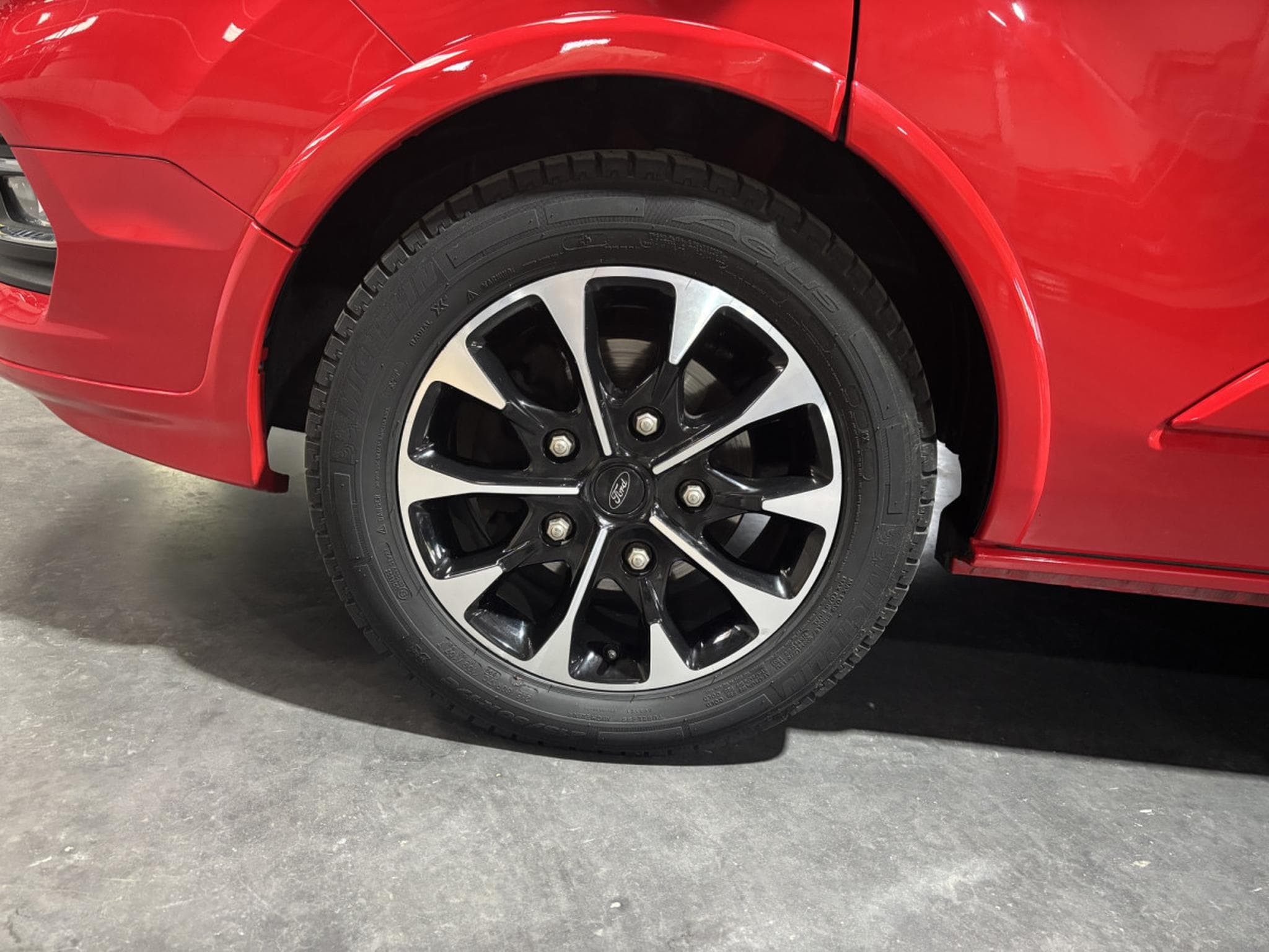 Ford Tourneo 2.0 TDCi 170HP 8PL autom. (2023) - Photo 8