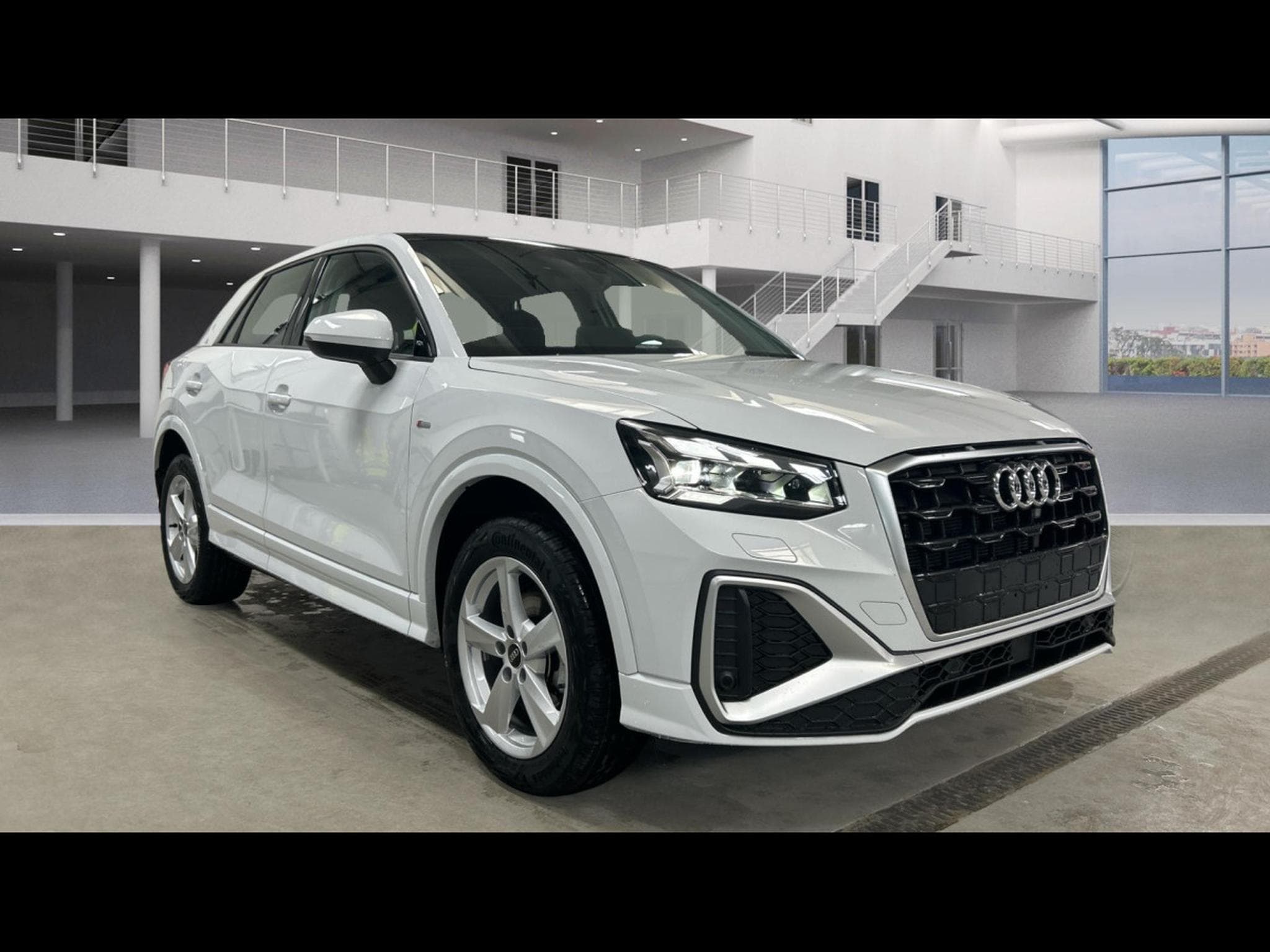 Audi Q2 35 TFSI 150 S TRONIC S LINE *CAM* (2026) - Foto 3