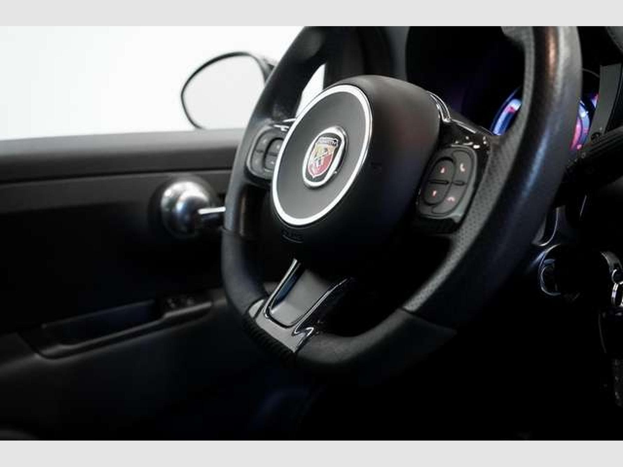 Abarth 595 Esseesse *2.HD *Akra *Schale *Kit-Estetico (2020) - Photo 10