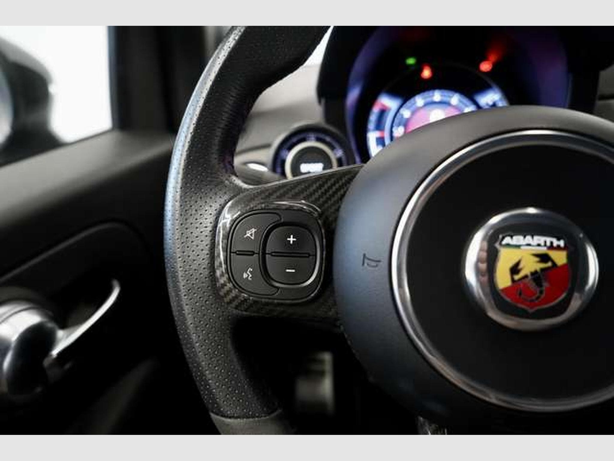 Abarth 595 Esseesse *2.HD *Akra *Schale *Kit-Estetico (2020) - Photo 19