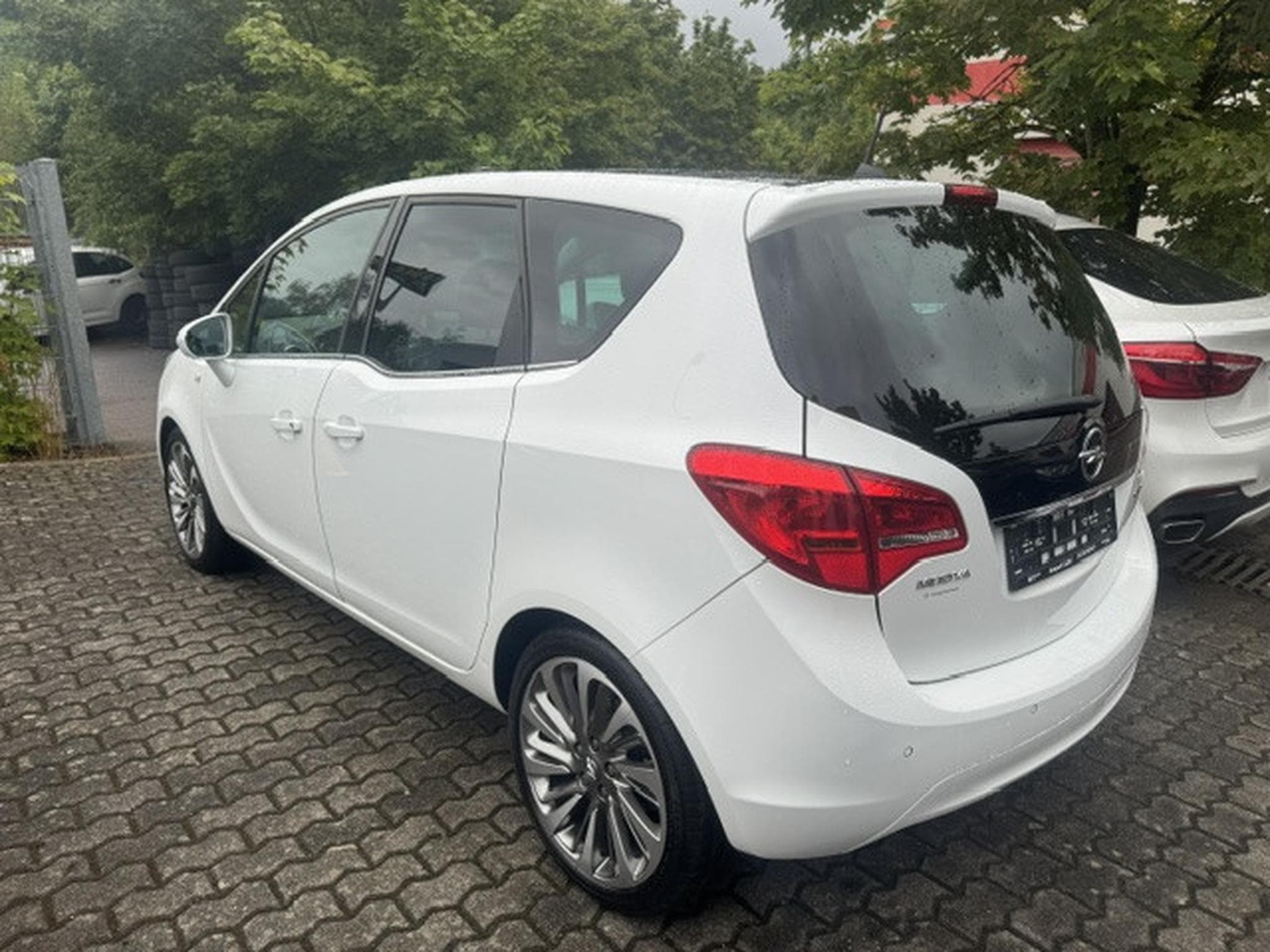 Opel Meriva OPEL MERIVA Innovation PANORAMA NAVI AUTOMATIK LEDER LED (2015) - Foto 11