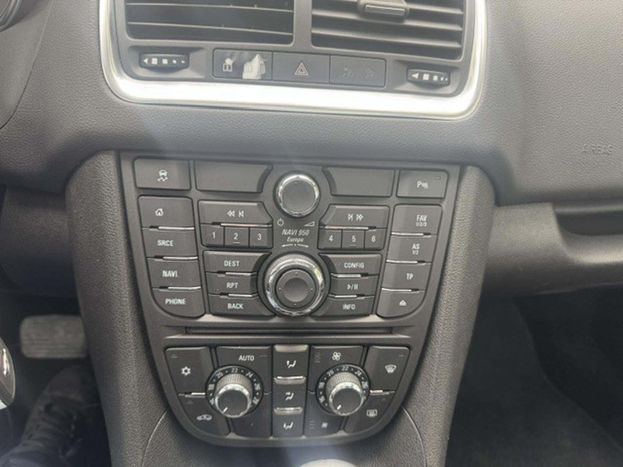 Opel Meriva OPEL MERIVA Innovation PANORAMA NAVI AUTOMATIK LEDER LED (2015) - Foto 17