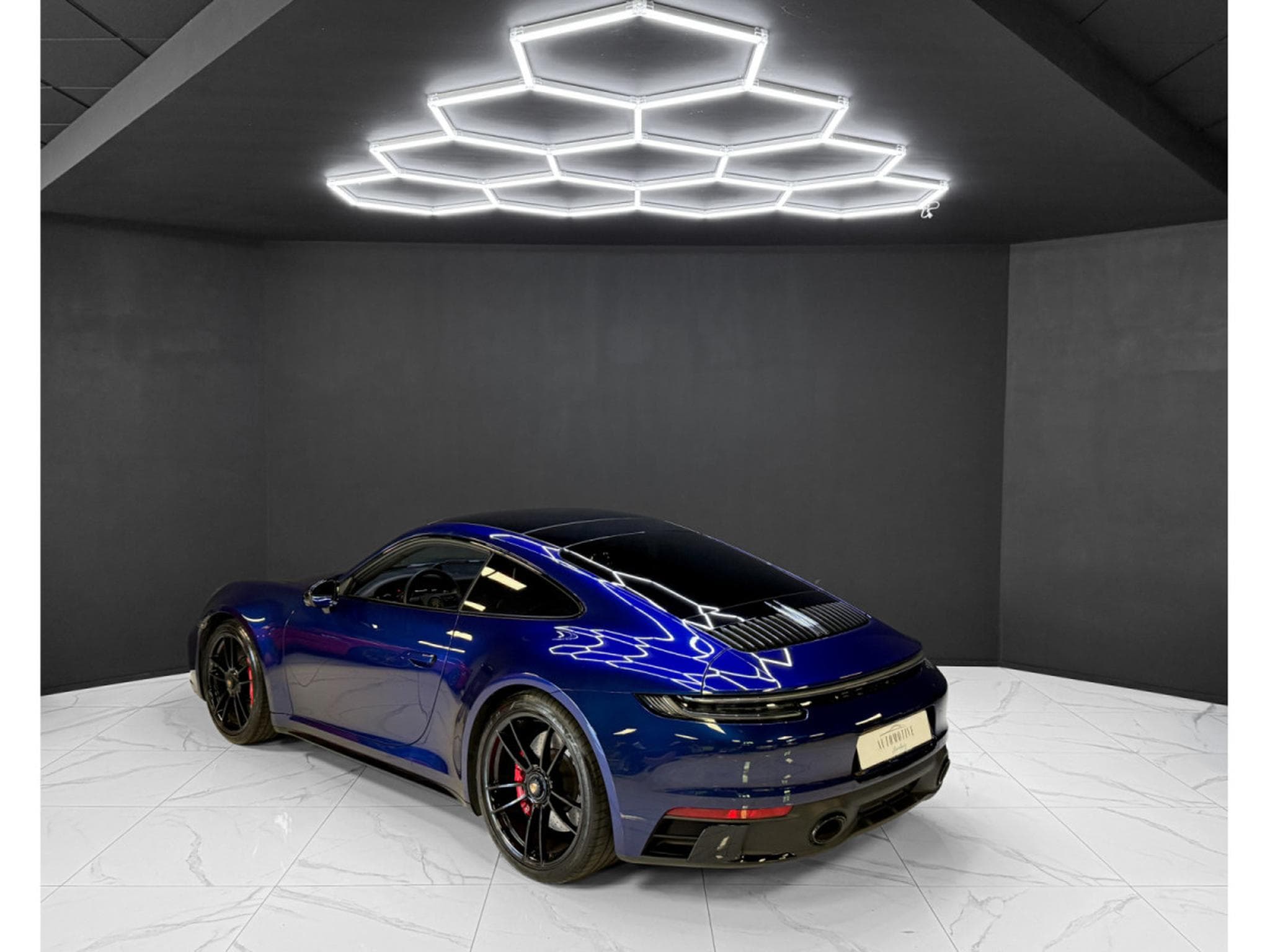 Porsche 911 Carrera 4 GTS / Lift / Bose / Matrix / 360° (2024) - Foto 3