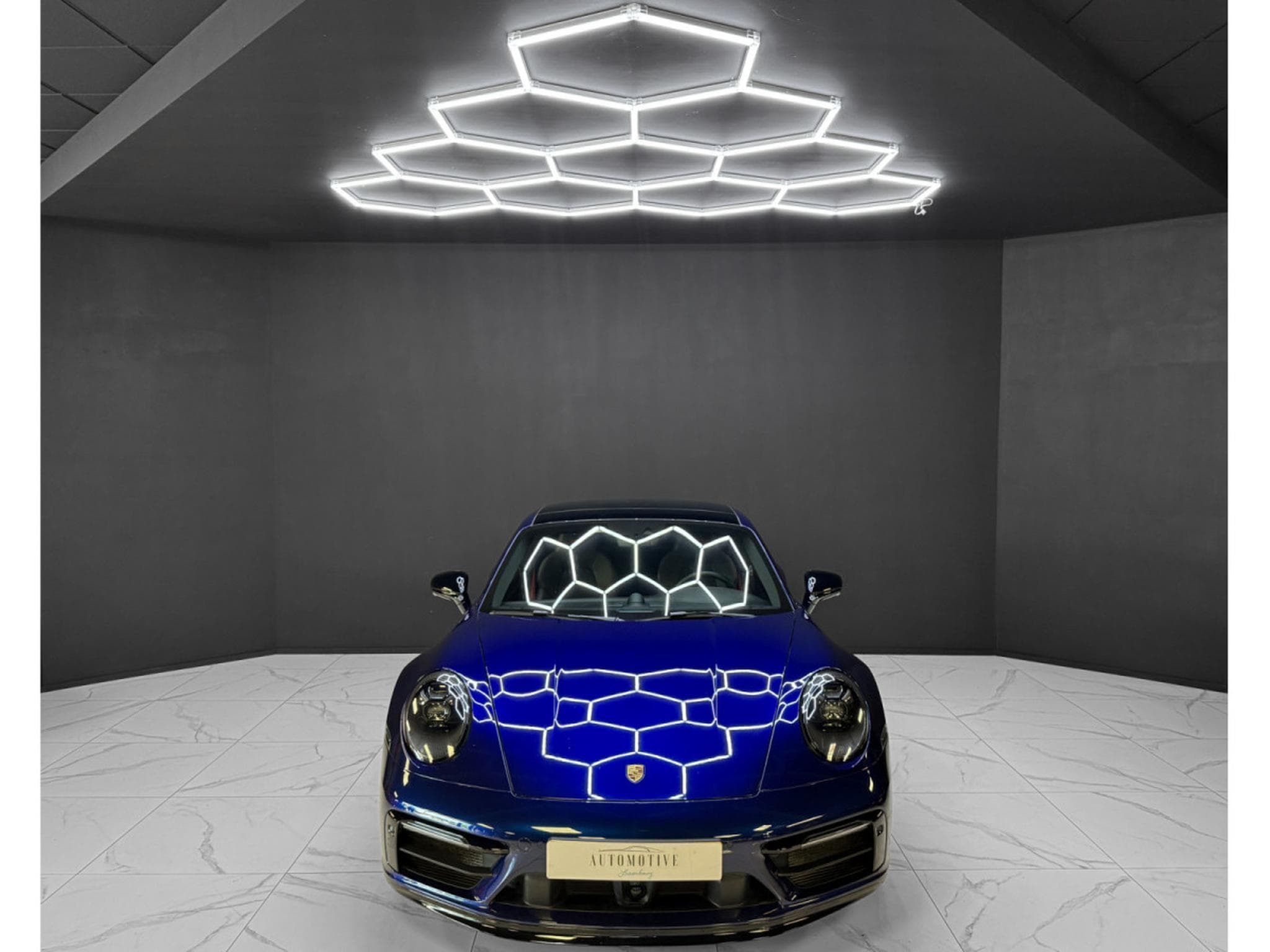 Porsche 911 Carrera 4 GTS / Lift / Bose / Matrix / 360° (2024) - Foto 8
