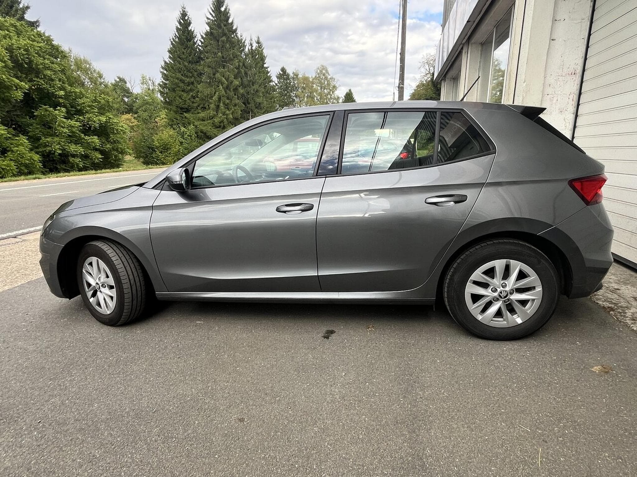 Skoda Fabia 1.0 TSI Corporate DSG (automatique) Avec garantie ! (2025) - Foto 2