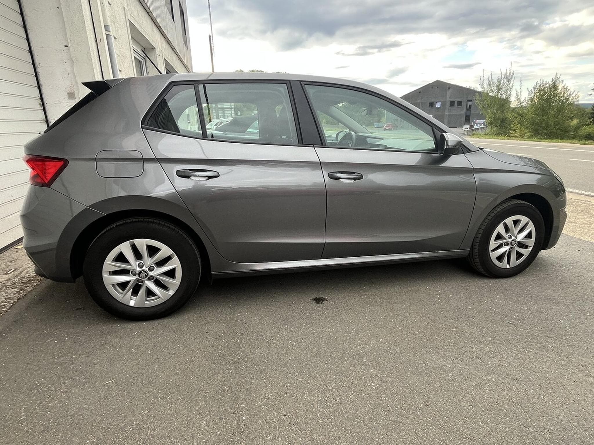 Skoda Fabia 1.0 TSI Corporate DSG (automatique) Avec garantie ! (2025) - Foto 7