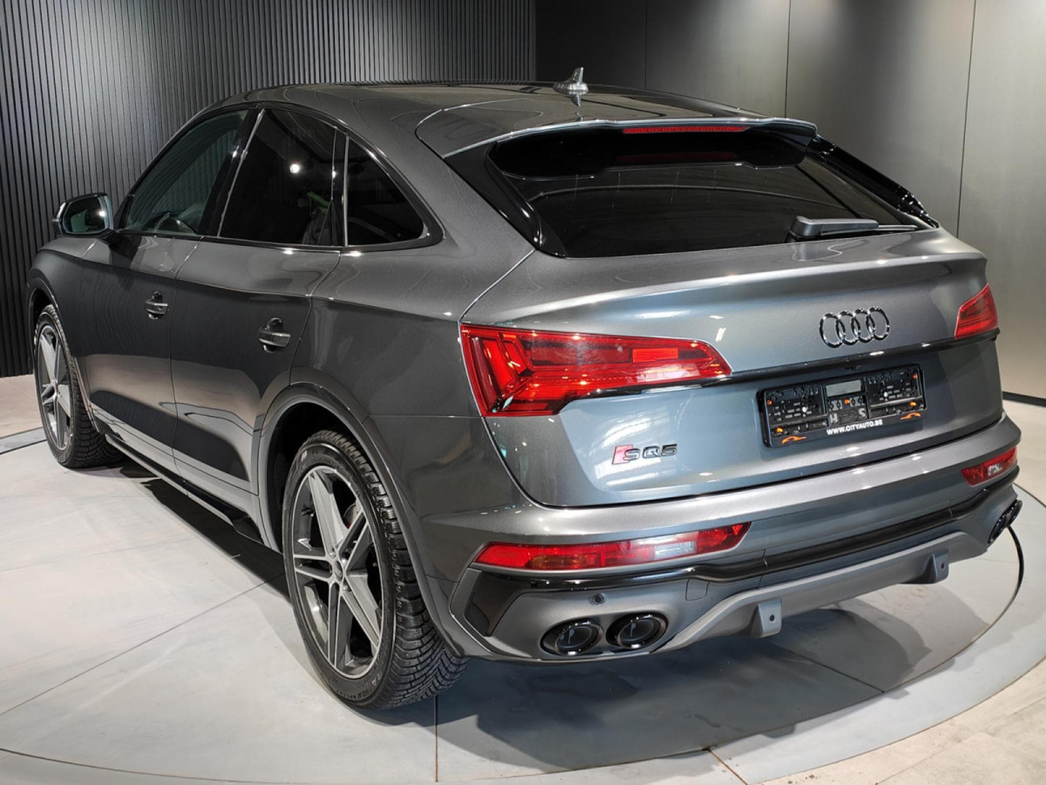 Audi SQ5 3.0 TDI V6 SPORTBACK CARPLAY TOIT OUV CAMERA SIEGES ELEC CHA (2023) - Photo 4