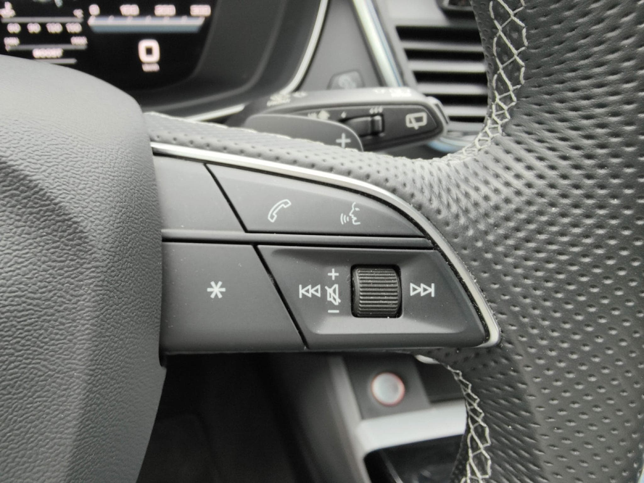 Audi SQ5 3.0 TDI V6 SPORTBACK GPS CAMERA 360 SIEGES ELEC CHAUFFANTS M (2021) - Photo 19