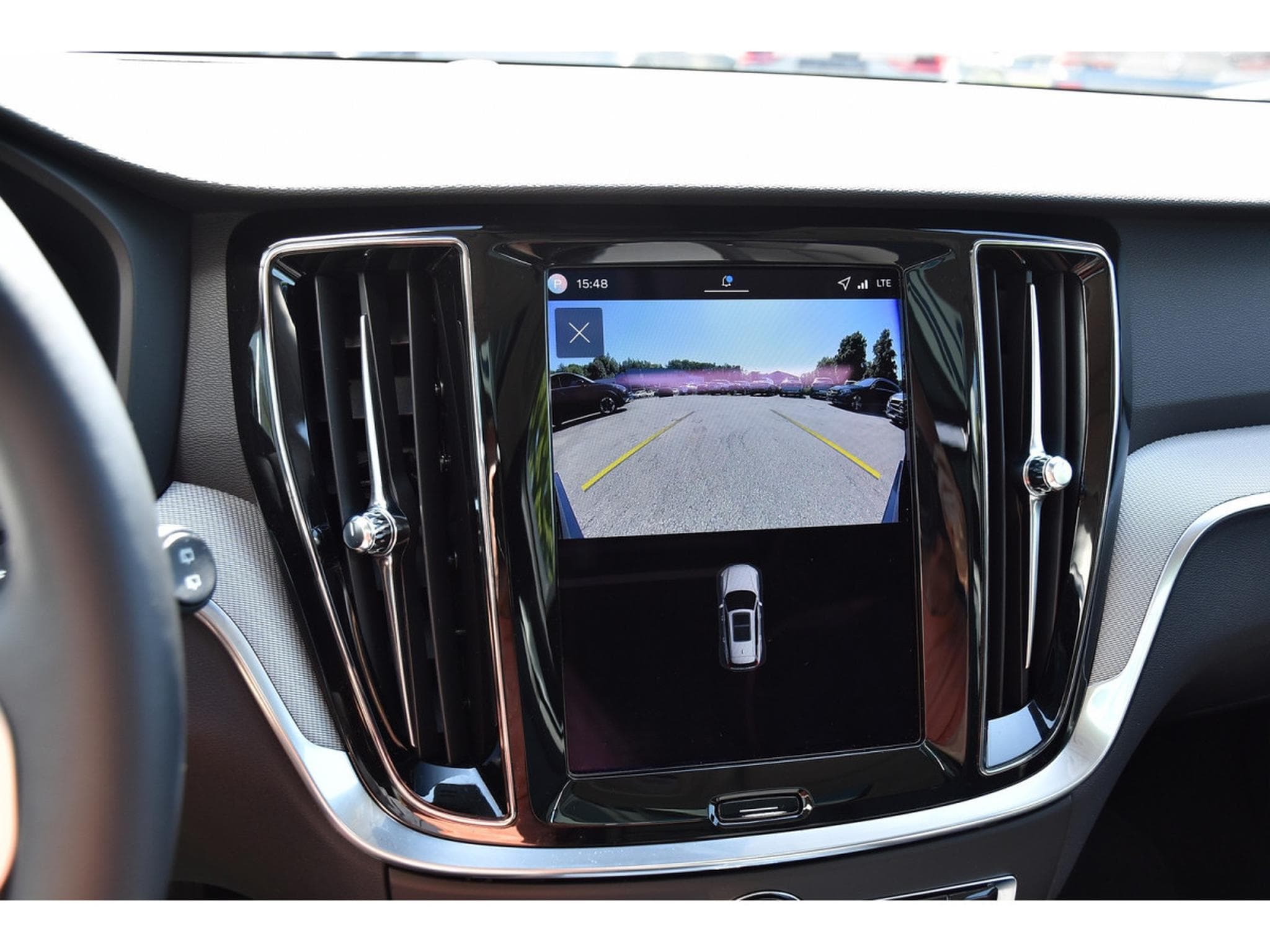 Volvo V60 2.0 B4 Plus Dark Geartronic PANO CUIR MEMO CAM360 HARMAN 1°M (2025) - Photo 18