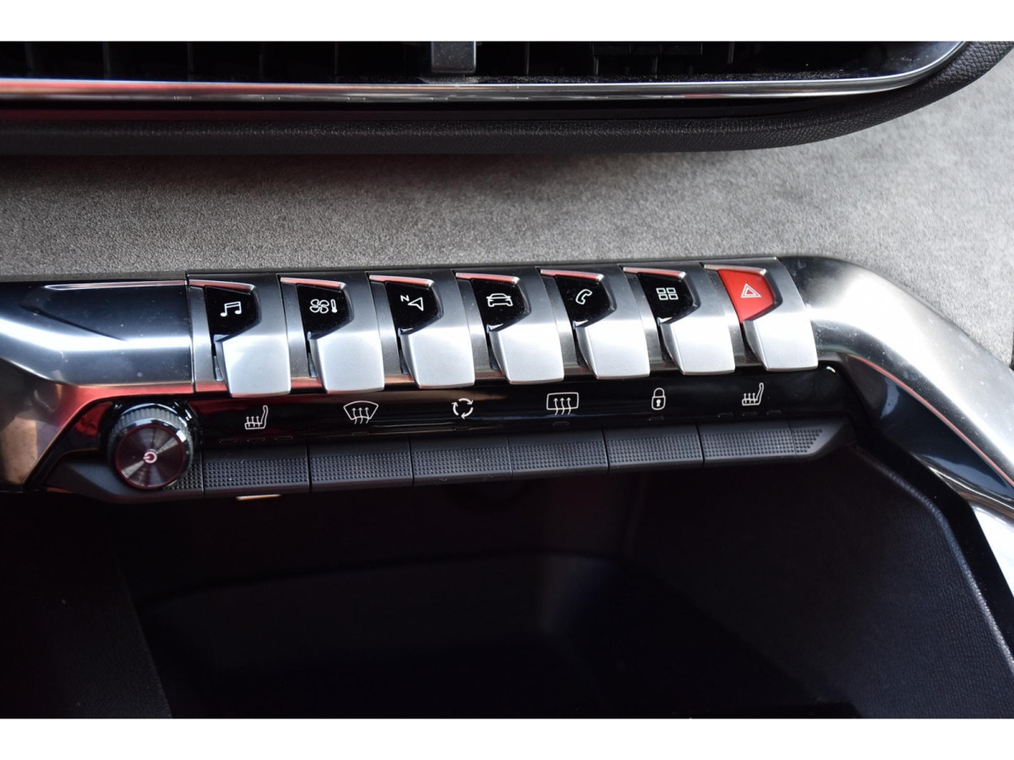 Peugeot 5008 1.5 BlueHDI GT EAT8 PANO CUIR FOCAL ACC SIDE CAM360 1° MAIN (2023) - Foto 18
