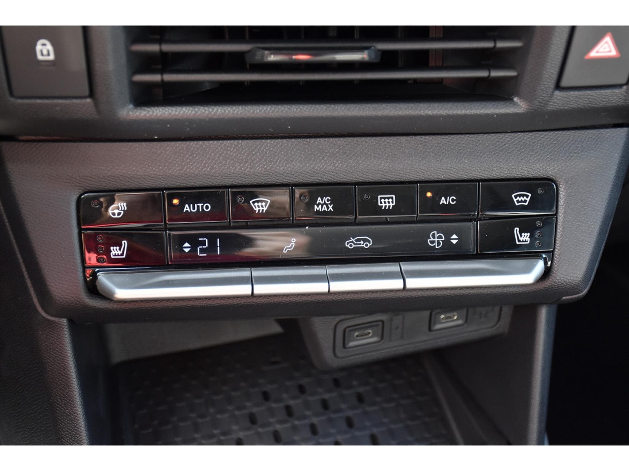 Opel Frontera 1.2 Turbo Hybrid GS e-DCT6 7 Pl. SG CHFF GPS SIDE CAM NEUF (2026) - Foto 18