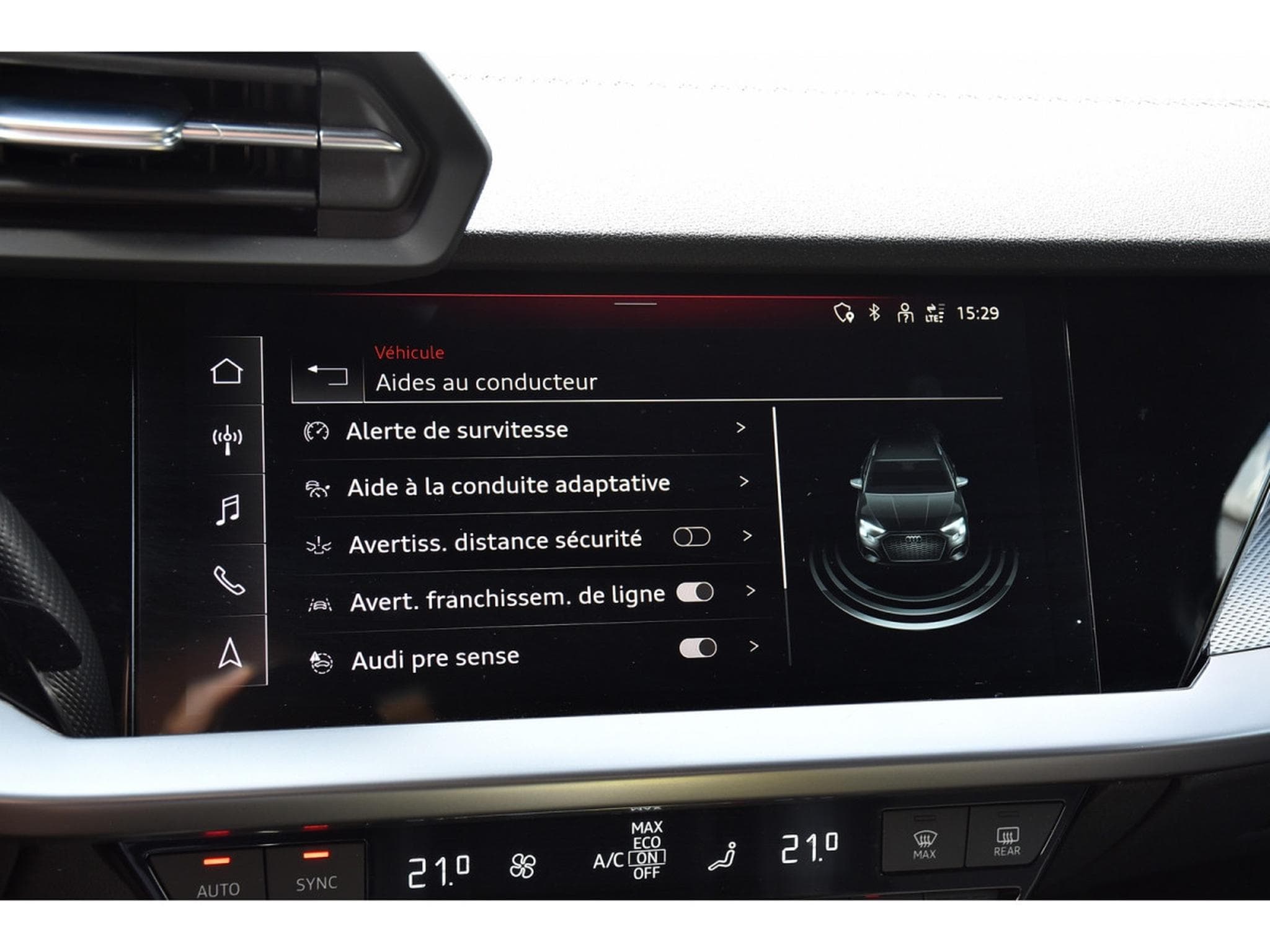 Audi A3 Sportback 40 TFSIe PHEV  S-Line S-Tronic ACC LANE CAM PARK (2023) - Photo 15