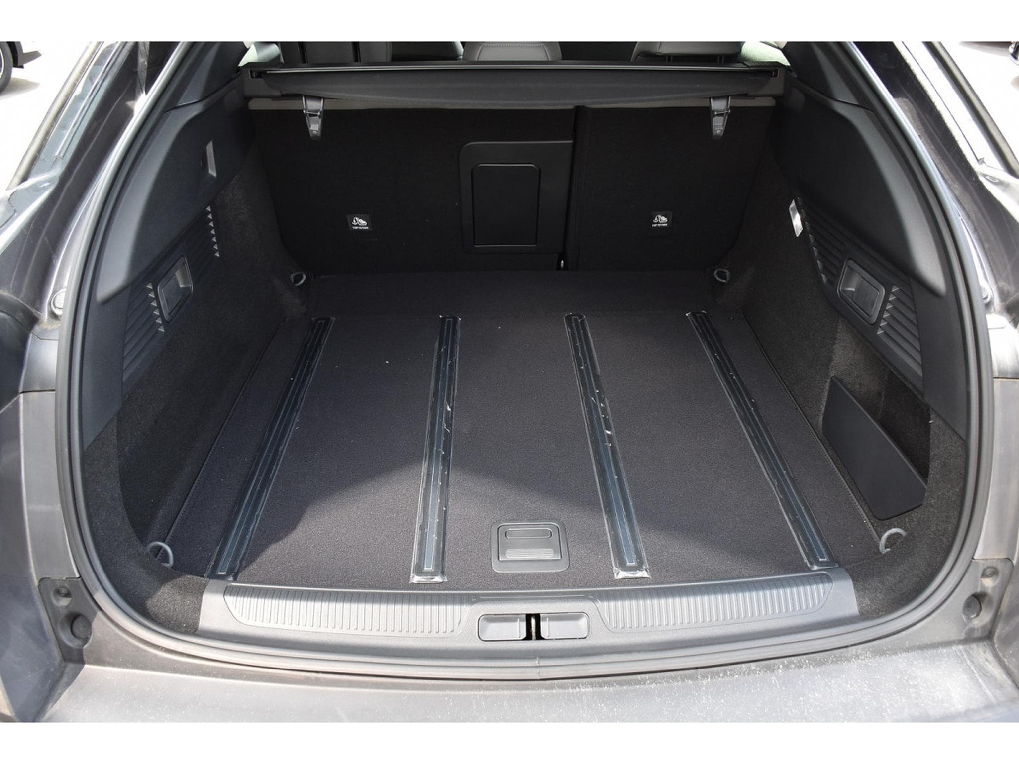 Citroën C5 X 1.2 PureTech PLUS EAT8 CUIR ACC HUD LANE NEUVE (2024) - Photo 25