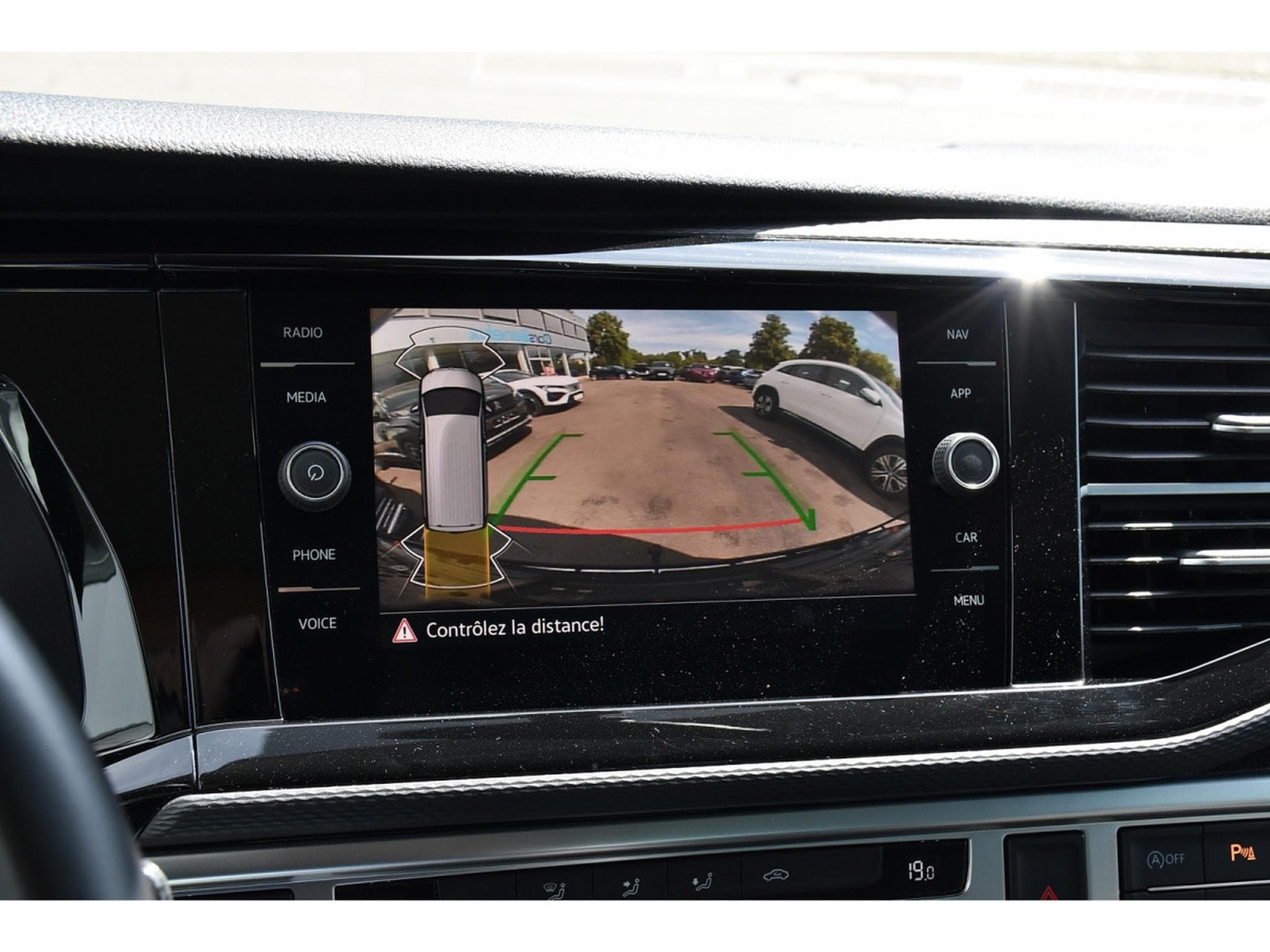 VW T6.1 2.0 TDI Bulli DSG 7PL. ACC SIDE GPS CAM ATT RMQ LED (2021) - Photo 14