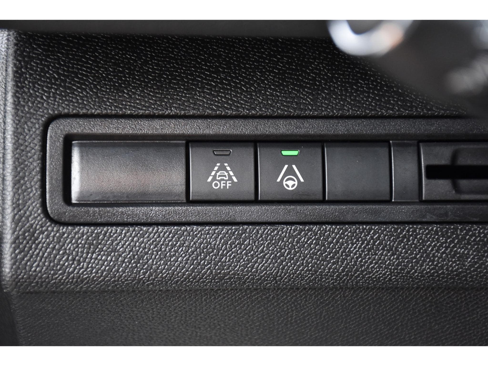 Peugeot 5008 1.2 130 GT EAT8 SG CHFF ACC LANE SIDE CAM 1° MAIN (2024) - Photo 21