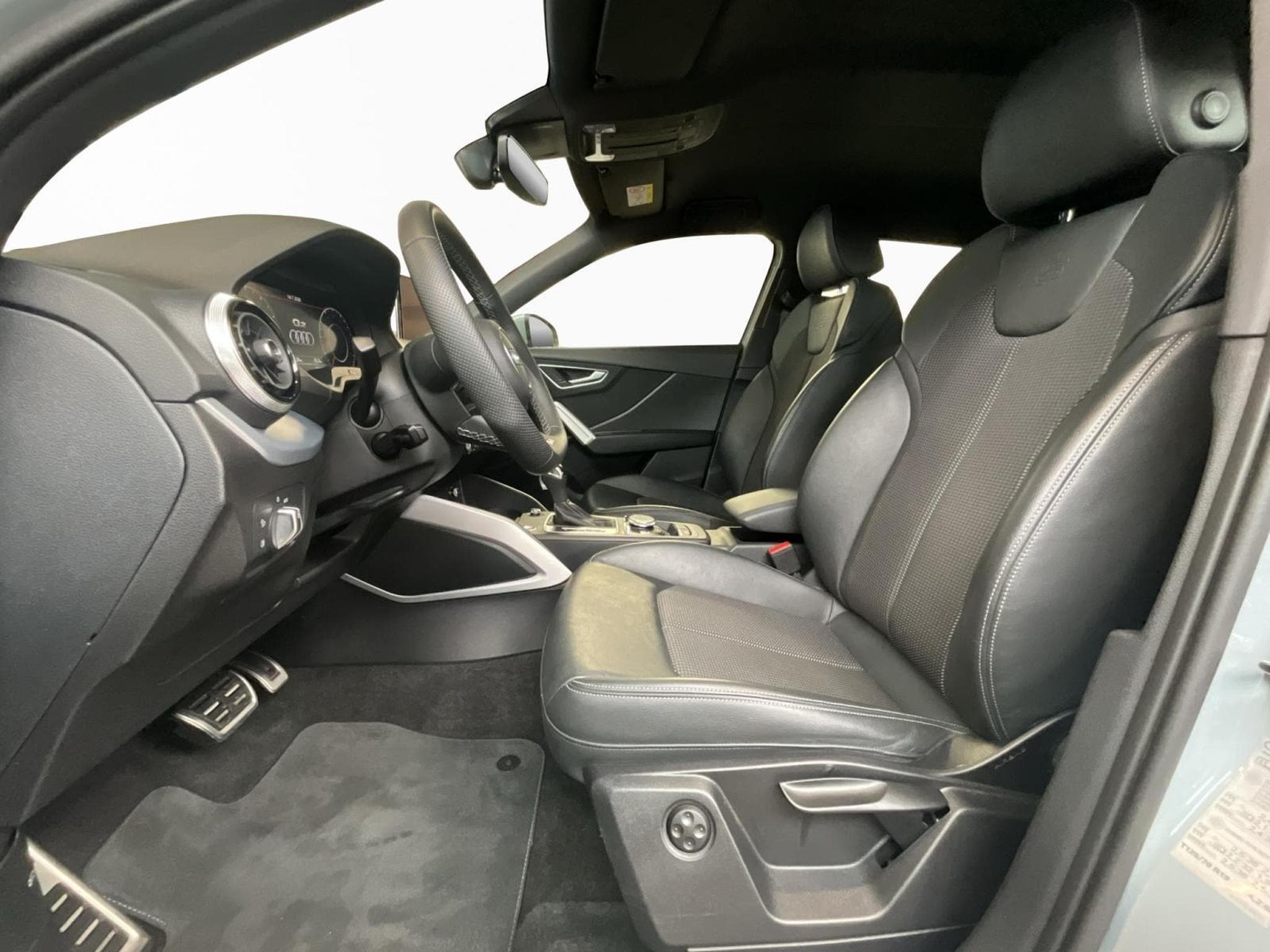 Audi Q2 S-Line+35TFSI+S-Tronic+P.Premium (2022) - Photo 11
