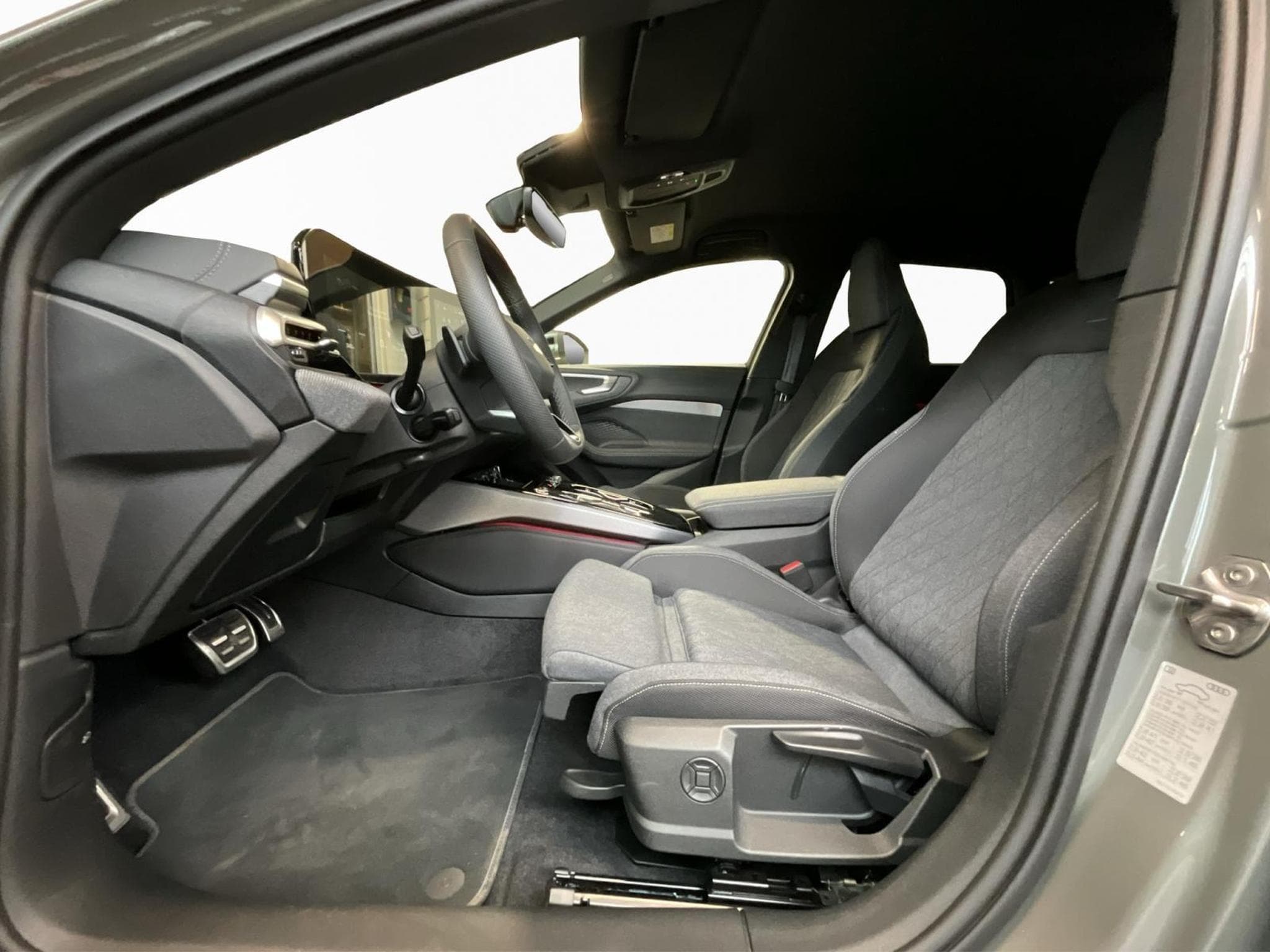 Audi A5 S-Tronic+Quattro+Led+Navi (2024) - Photo 11