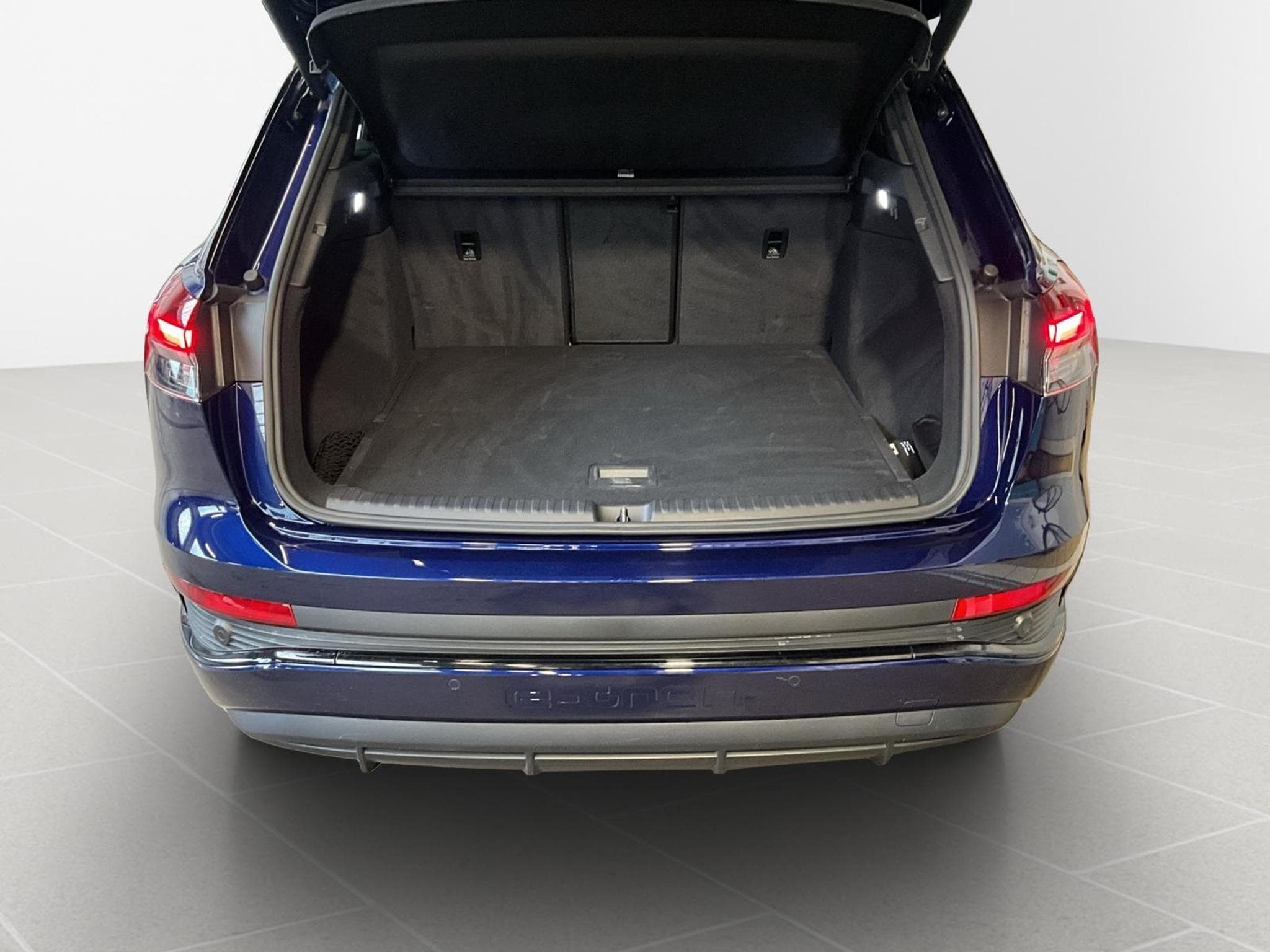 Audi Q4 e-tron 77kWh+E-Tron55+Quattro+S-Line+P.Climatisation+P.Premium+Pano (2024) - Photo 18