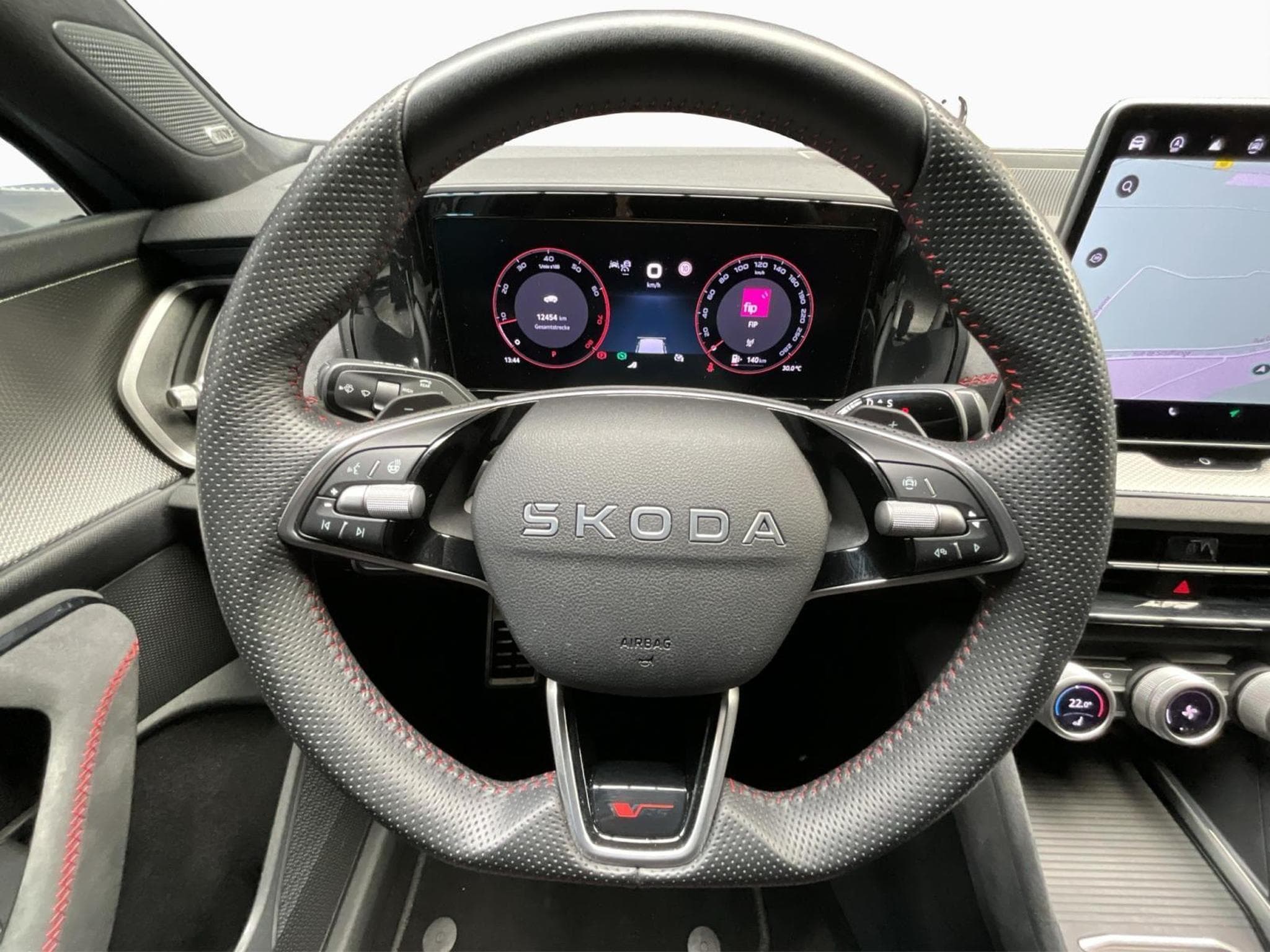Skoda Kodiaq RS+DSG+LED+Branded+Navi+360° (2025) - Photo 10