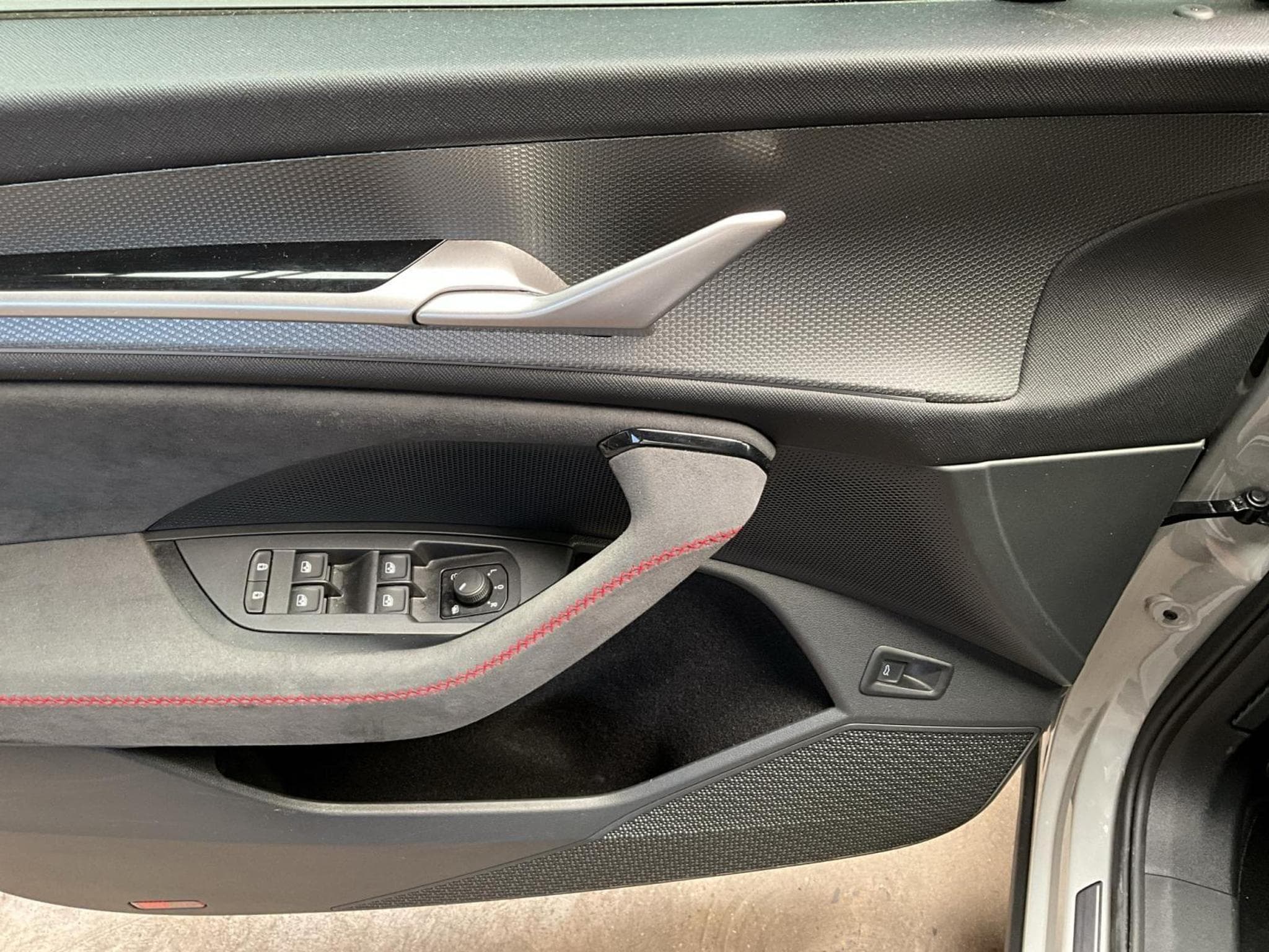 Skoda Kodiaq RS+DSG+LED+Branded+Navi+360° (2025) - Photo 14