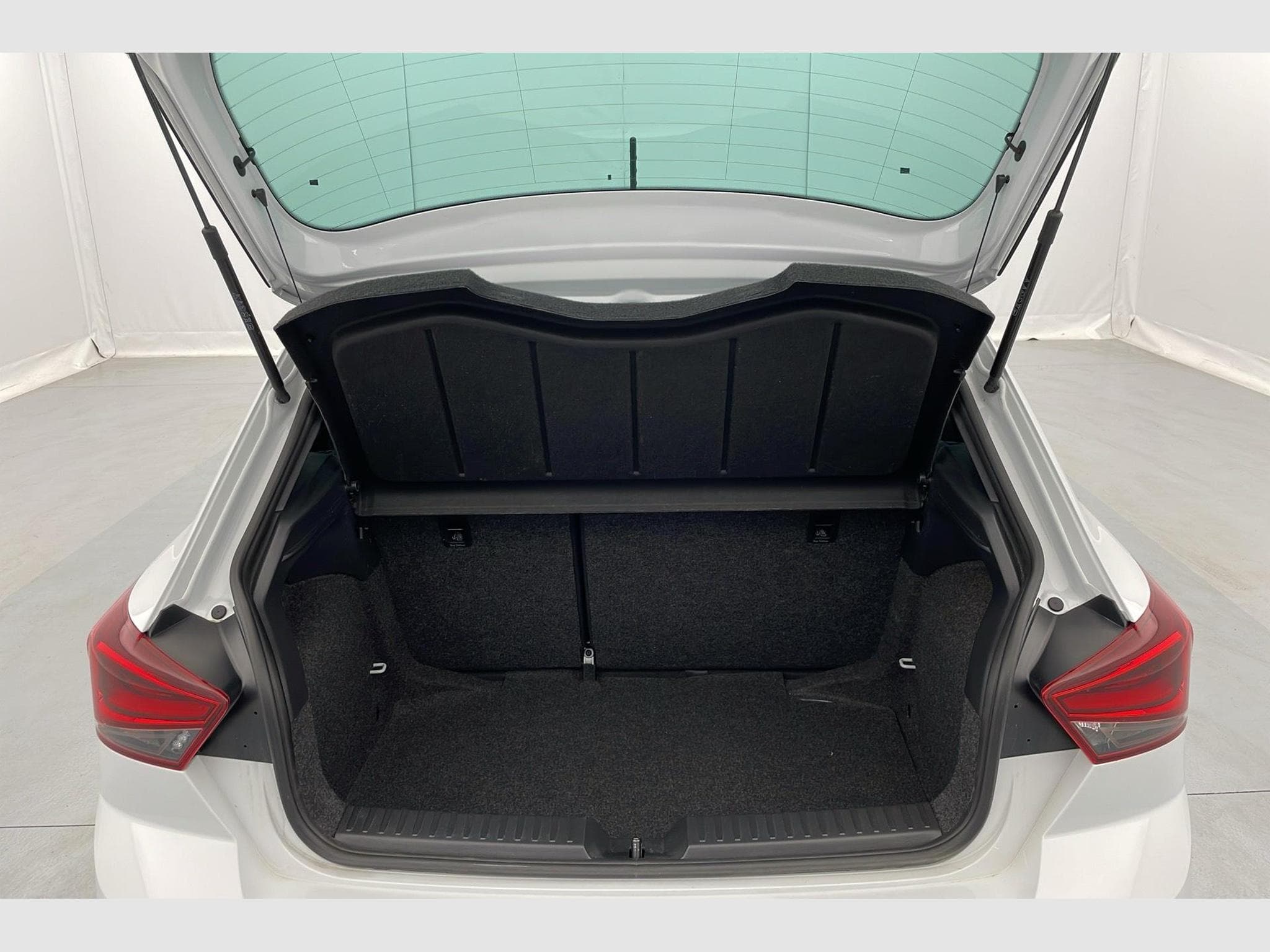 Seat IBIZA 1.0 TSI 115 CH S/S DSG7 FR (2025) - Foto 11