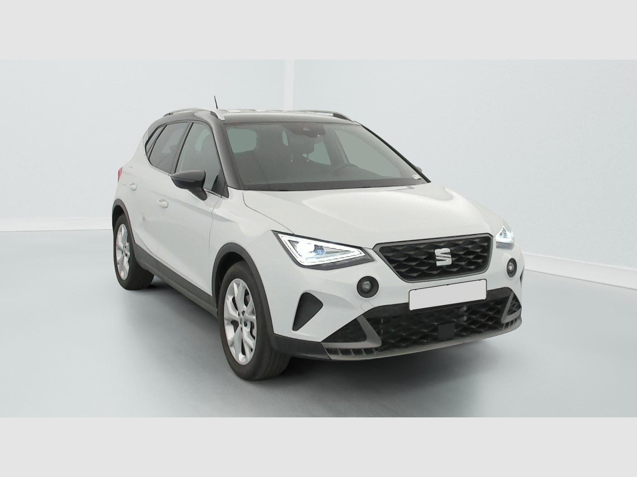 Seat Arona 1.0 TSI 95 CH START/STOP BVM5 FR (2025) - Foto 1