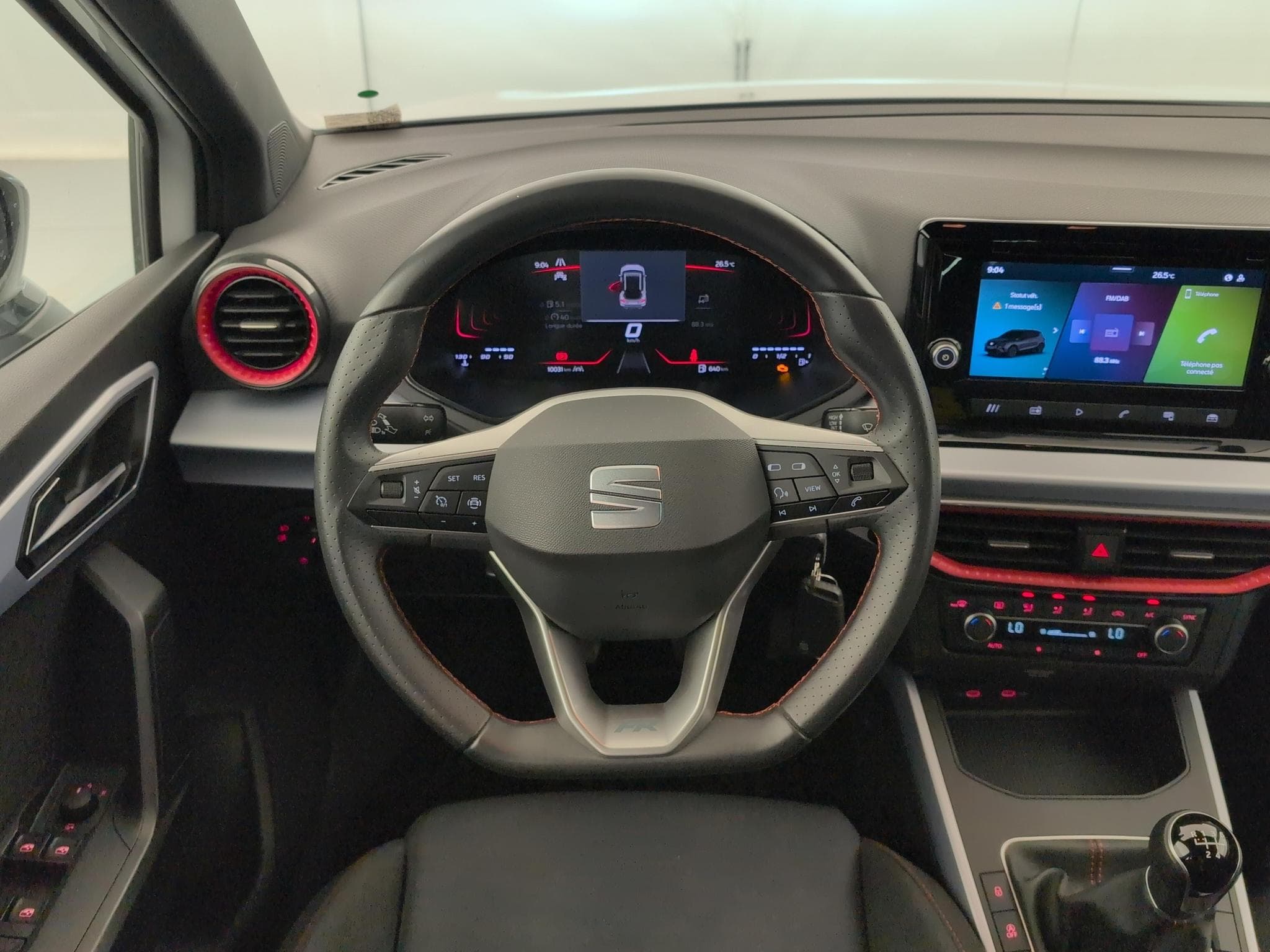 Seat Arona 1.0 TSI 95 CH START/STOP BVM5 FR (2025) - Foto 14