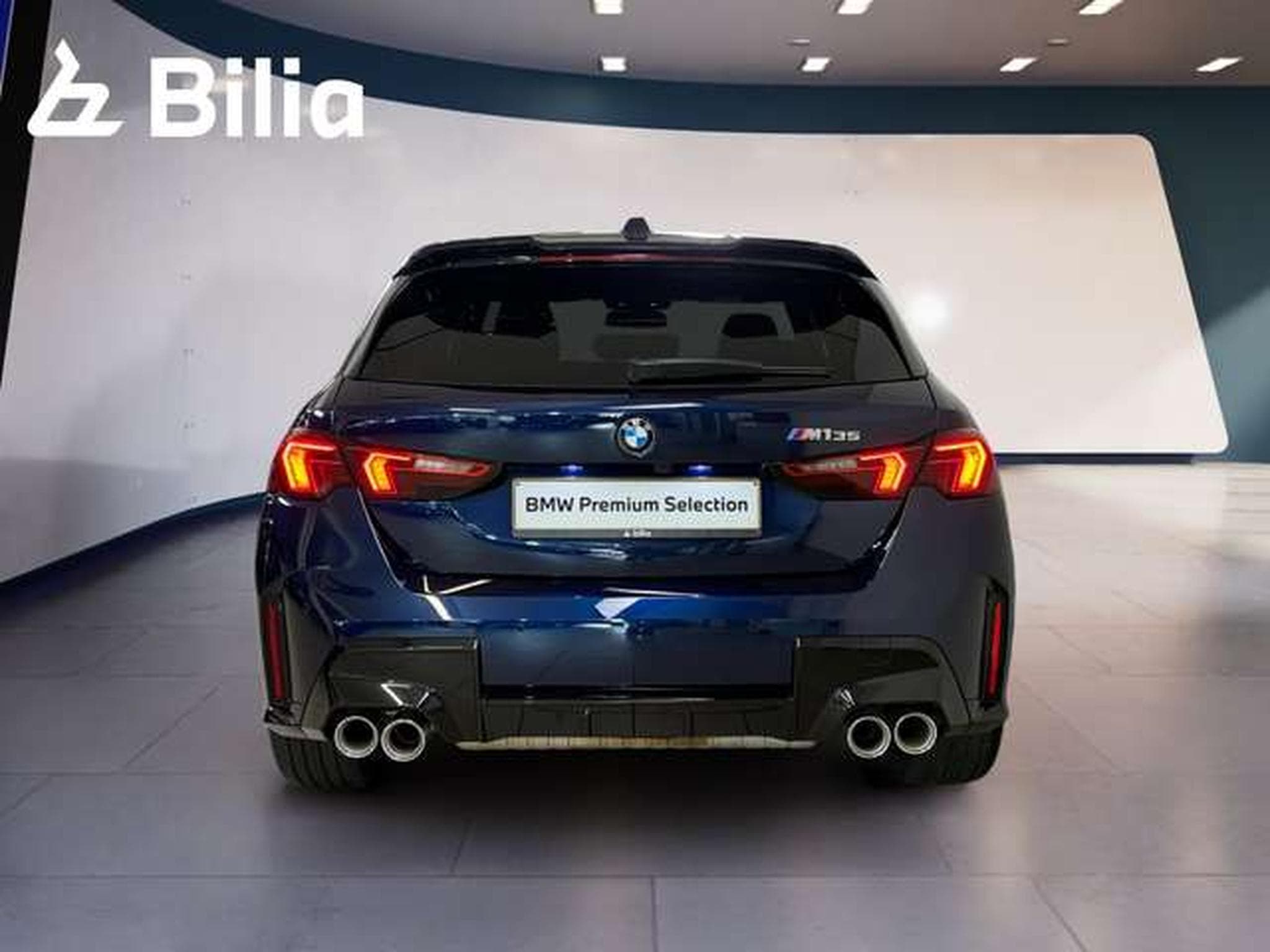 BMW M135 M135i xDrive Head-Up HK HiFi DAB LED (2025) - Photo 3
