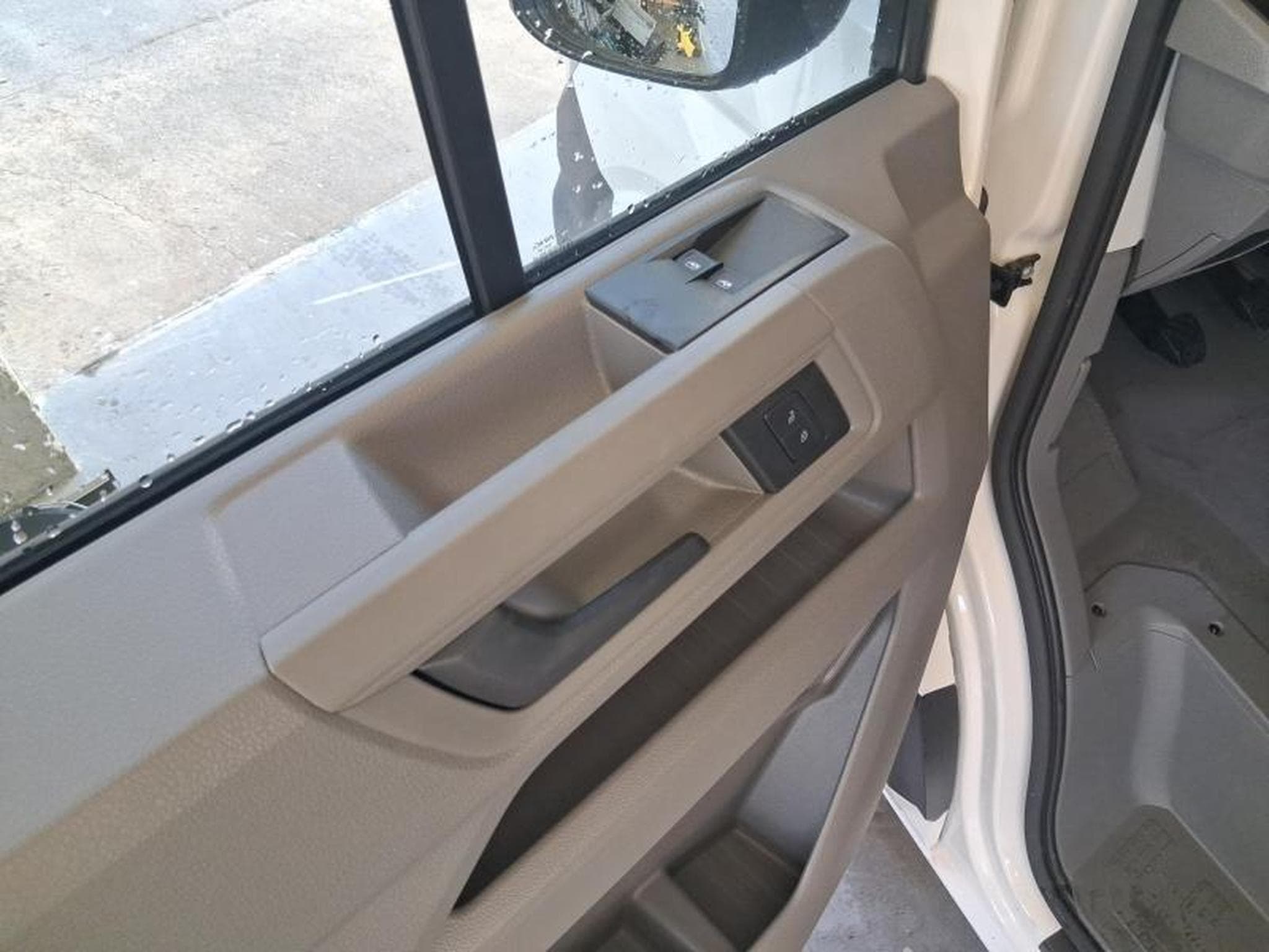 VW Crafter 35 Fourgon 3640 Hochdach (2026) - Photo 9