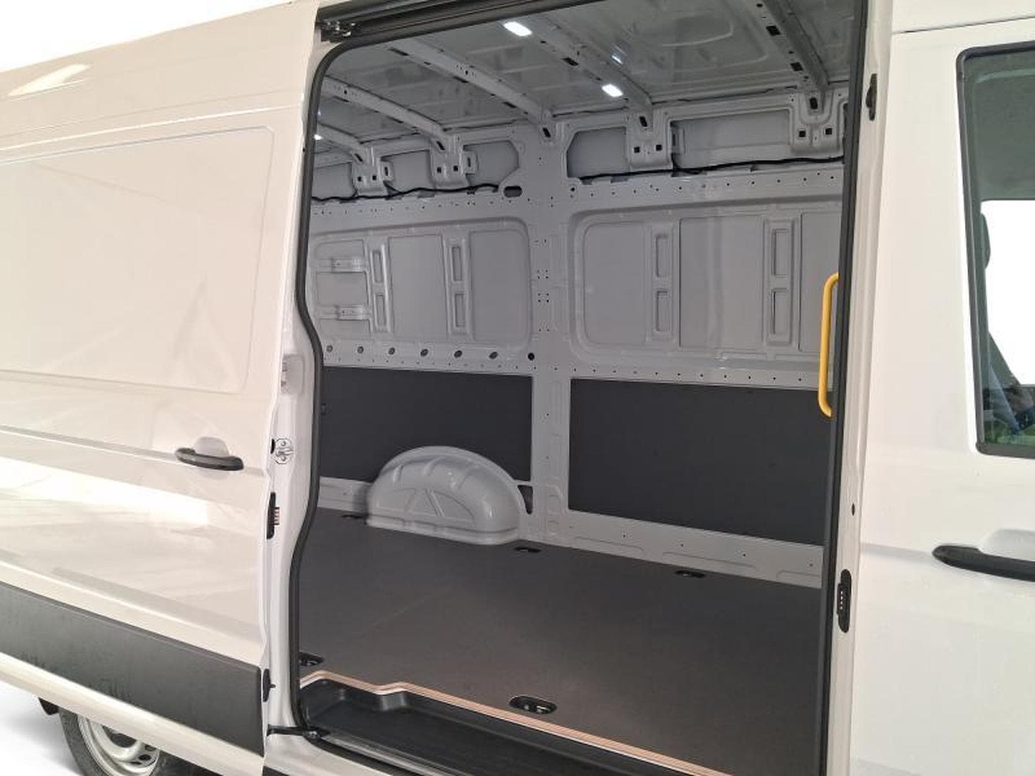 VW Crafter 35 Fourgon 3640 Hochdach (2026) - Photo 11