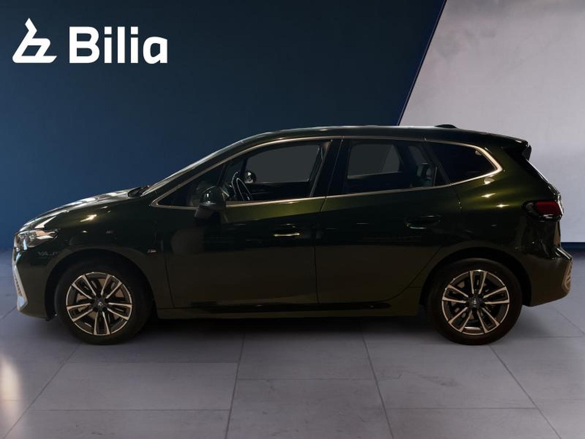 BMW 230 230e xDrive Active Tourer (2024) - Photo 3